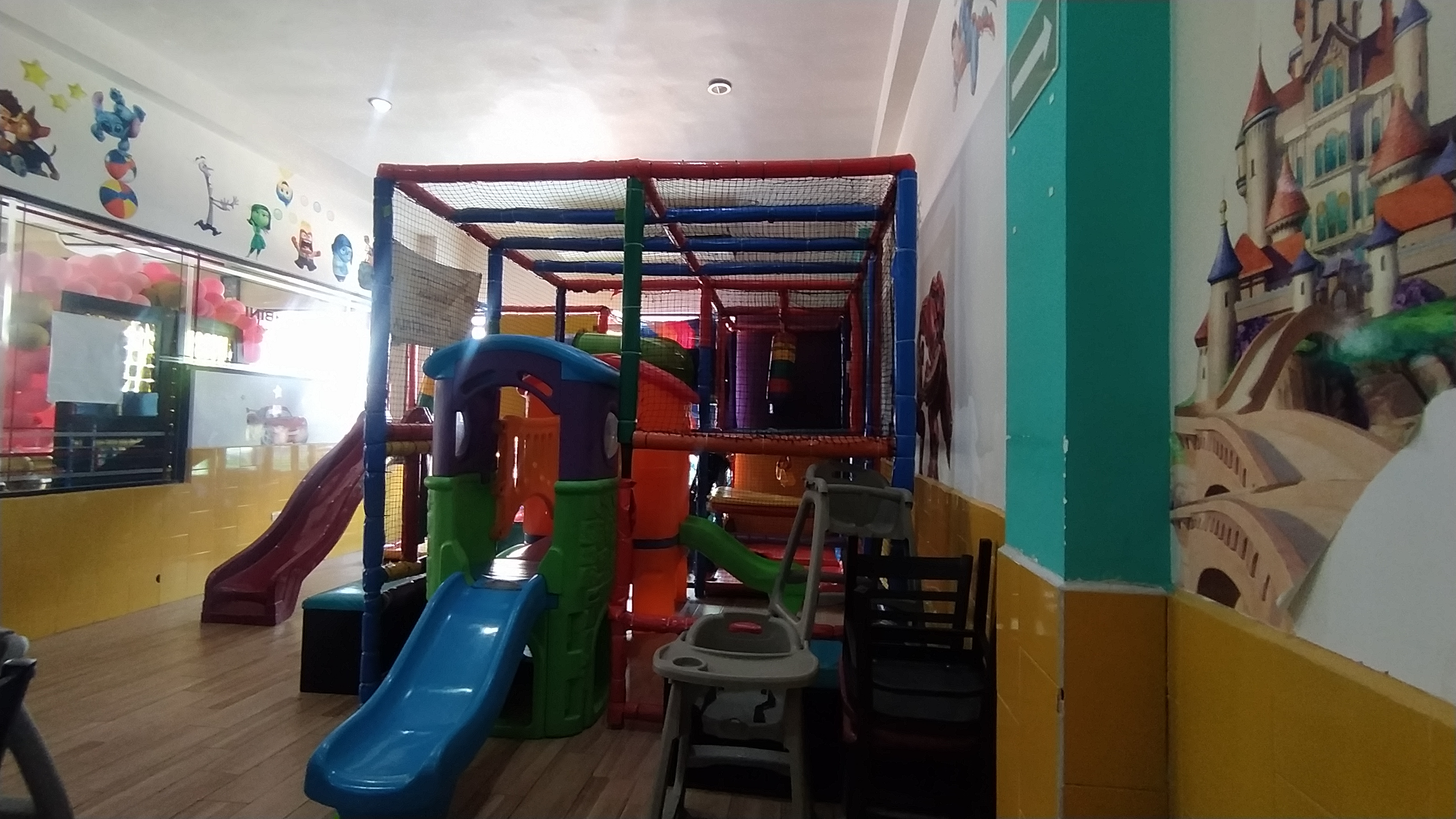 Bambini Pizzeria image 10