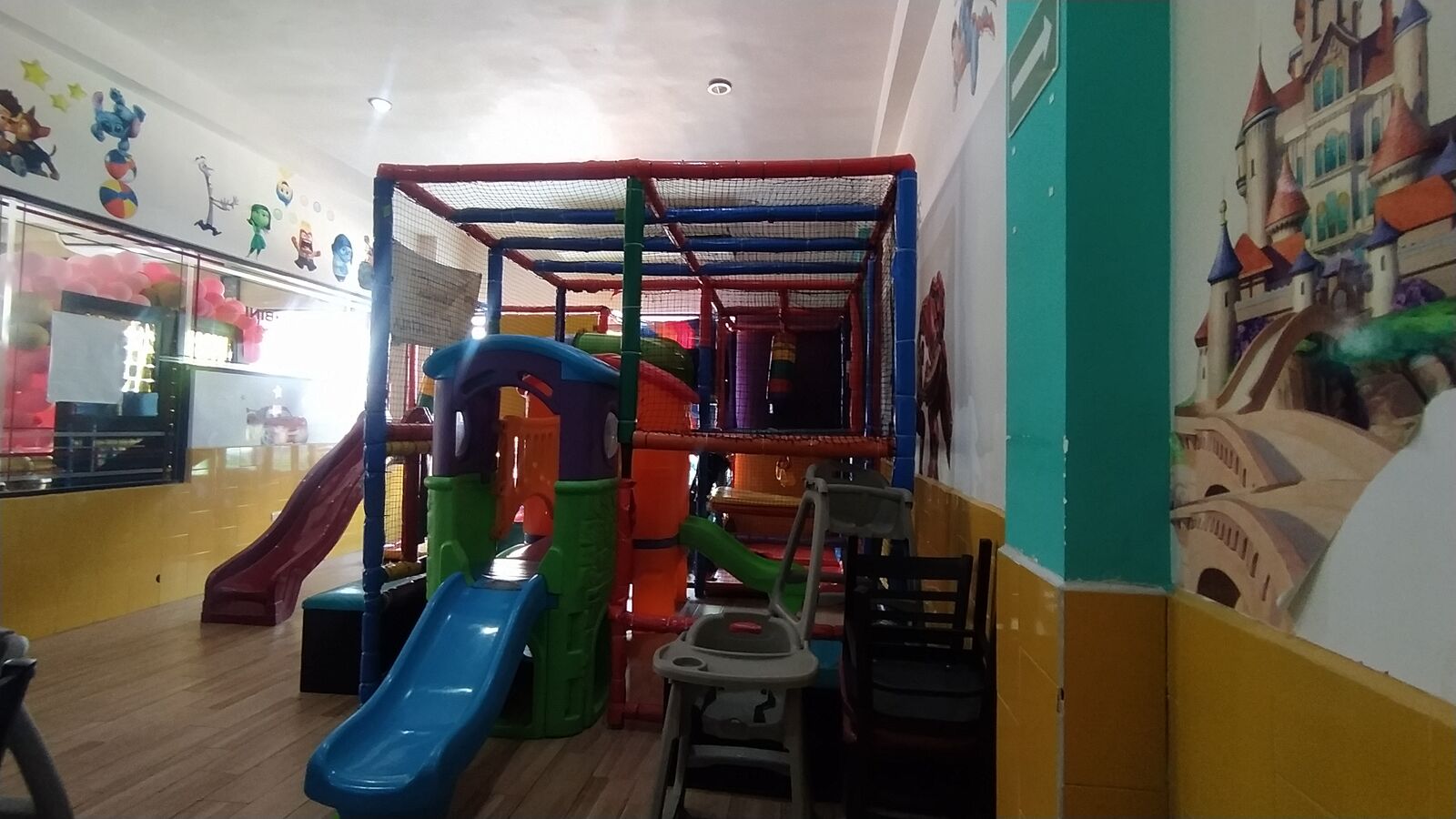 Bambini Pizzeria image 10