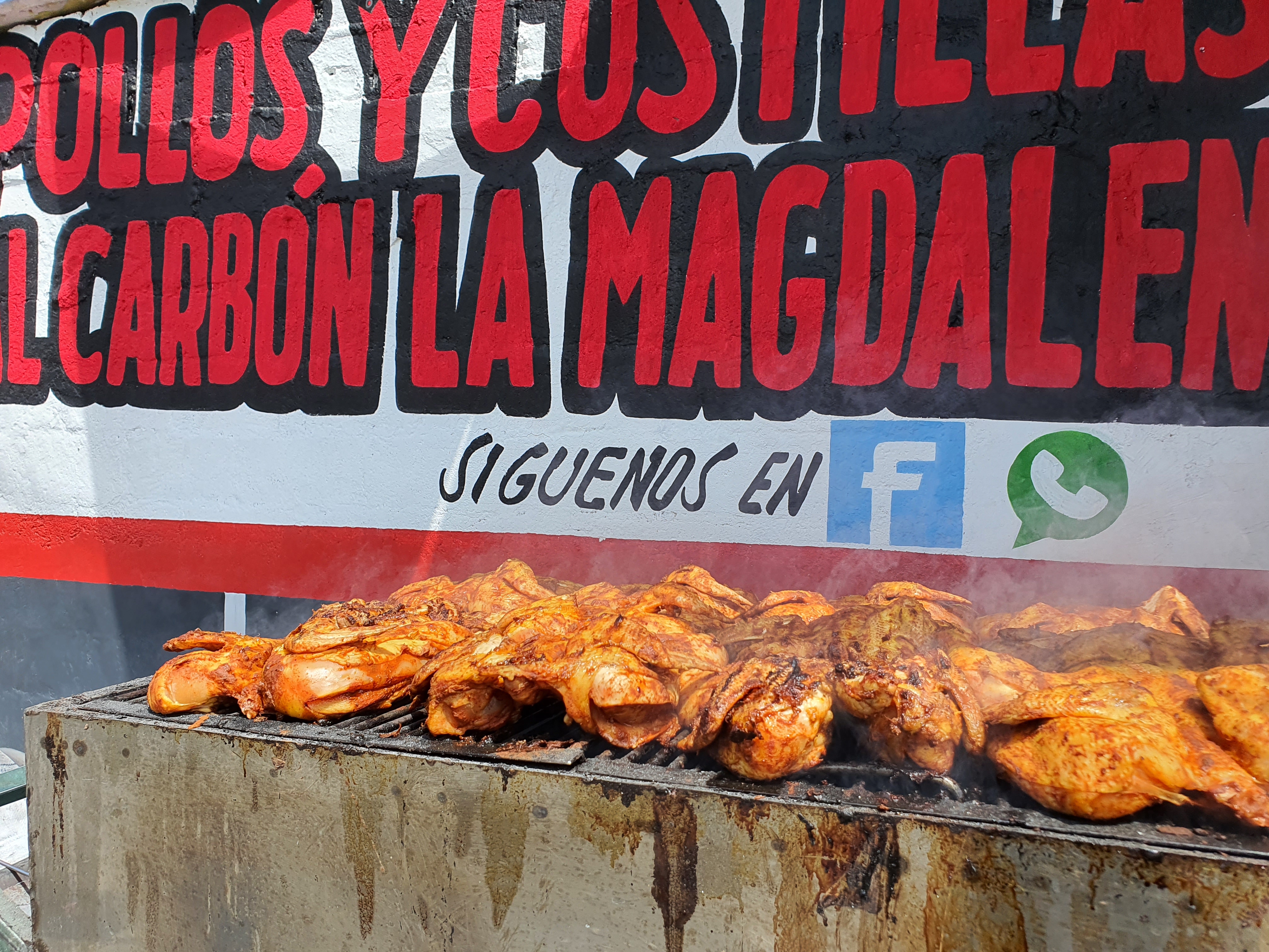 Pollos y Costillas al Carbón La Magdalena image 6