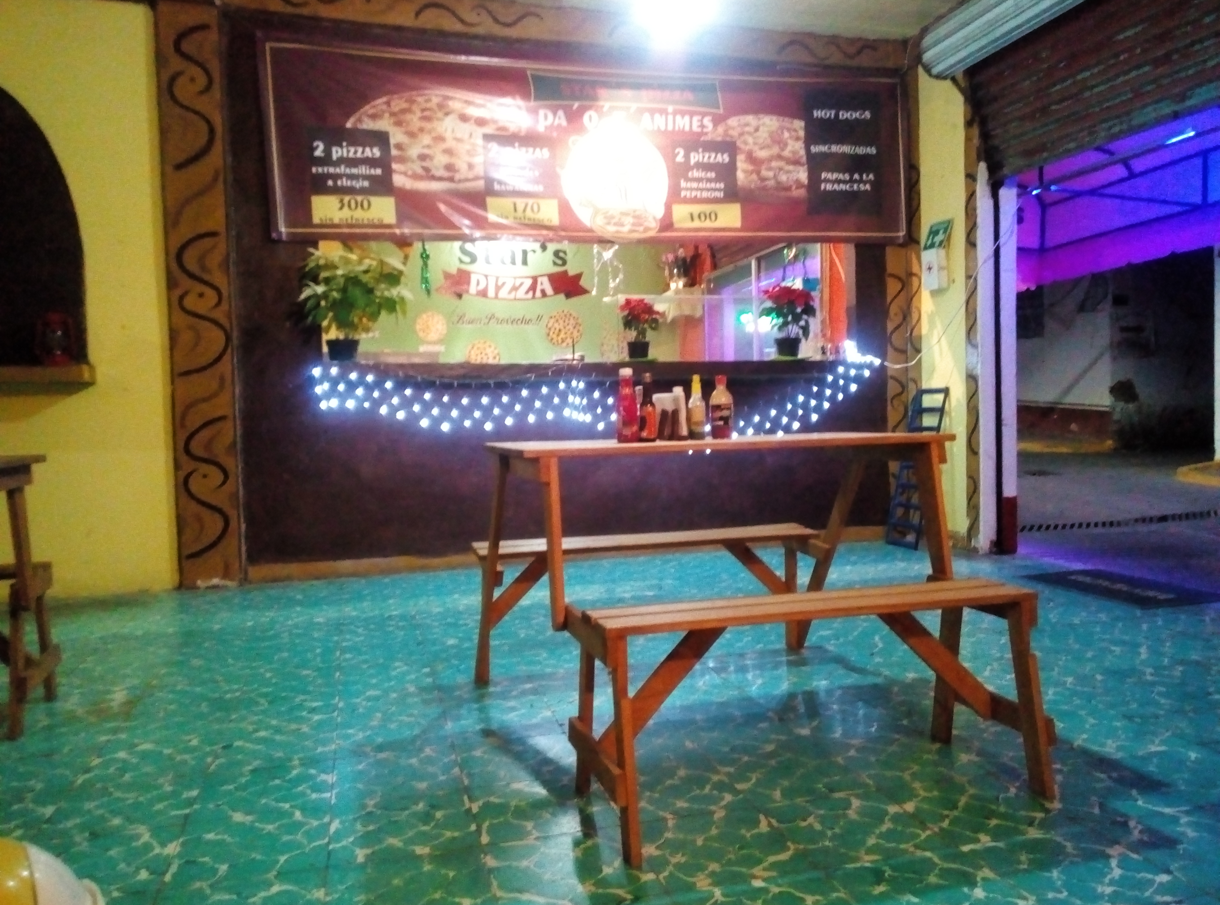 Stars pizzas image 2