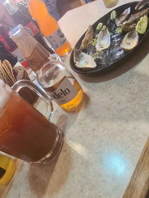Mariscos La Isla image 7
