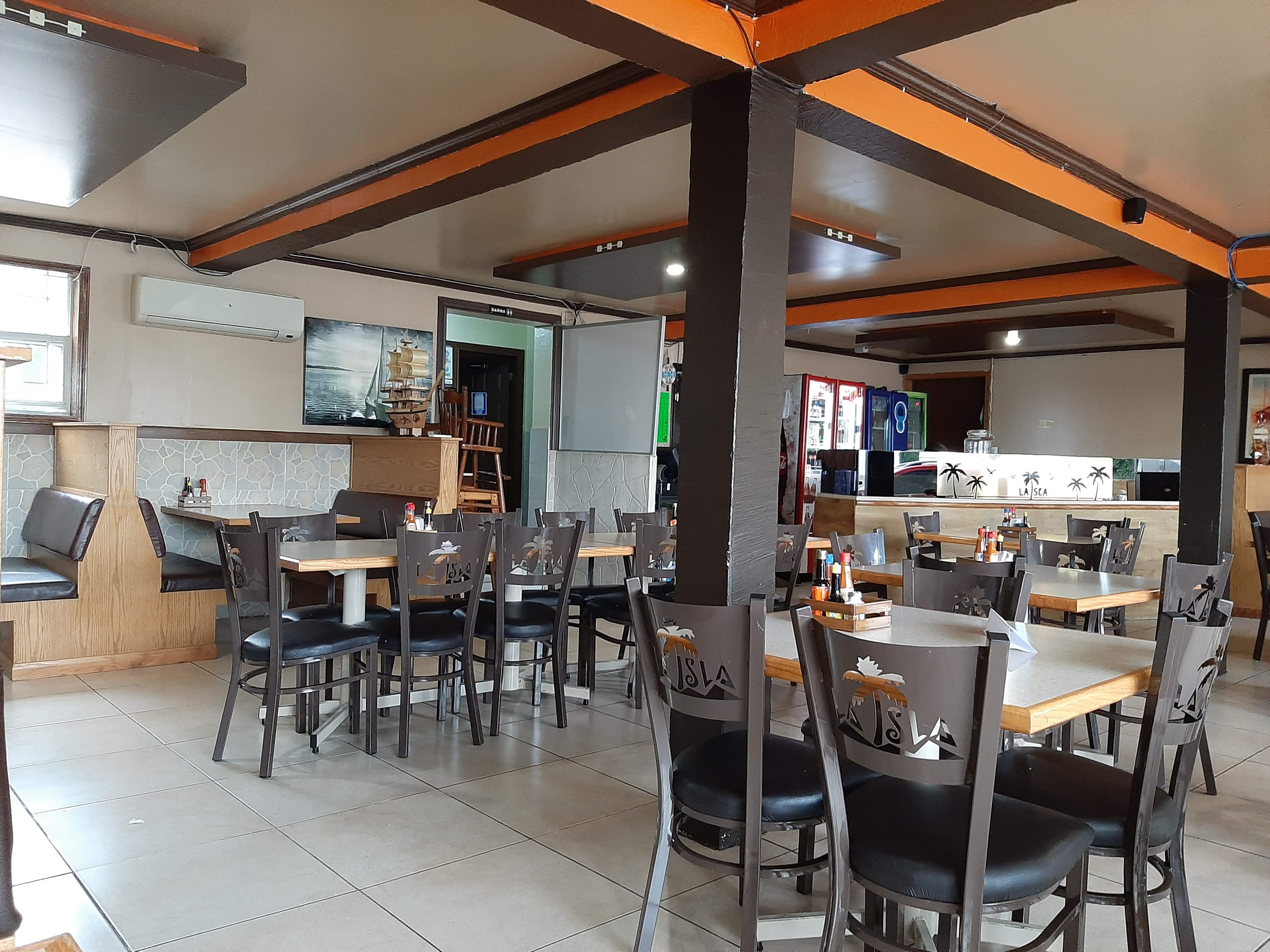 Mariscos La Isla image 8