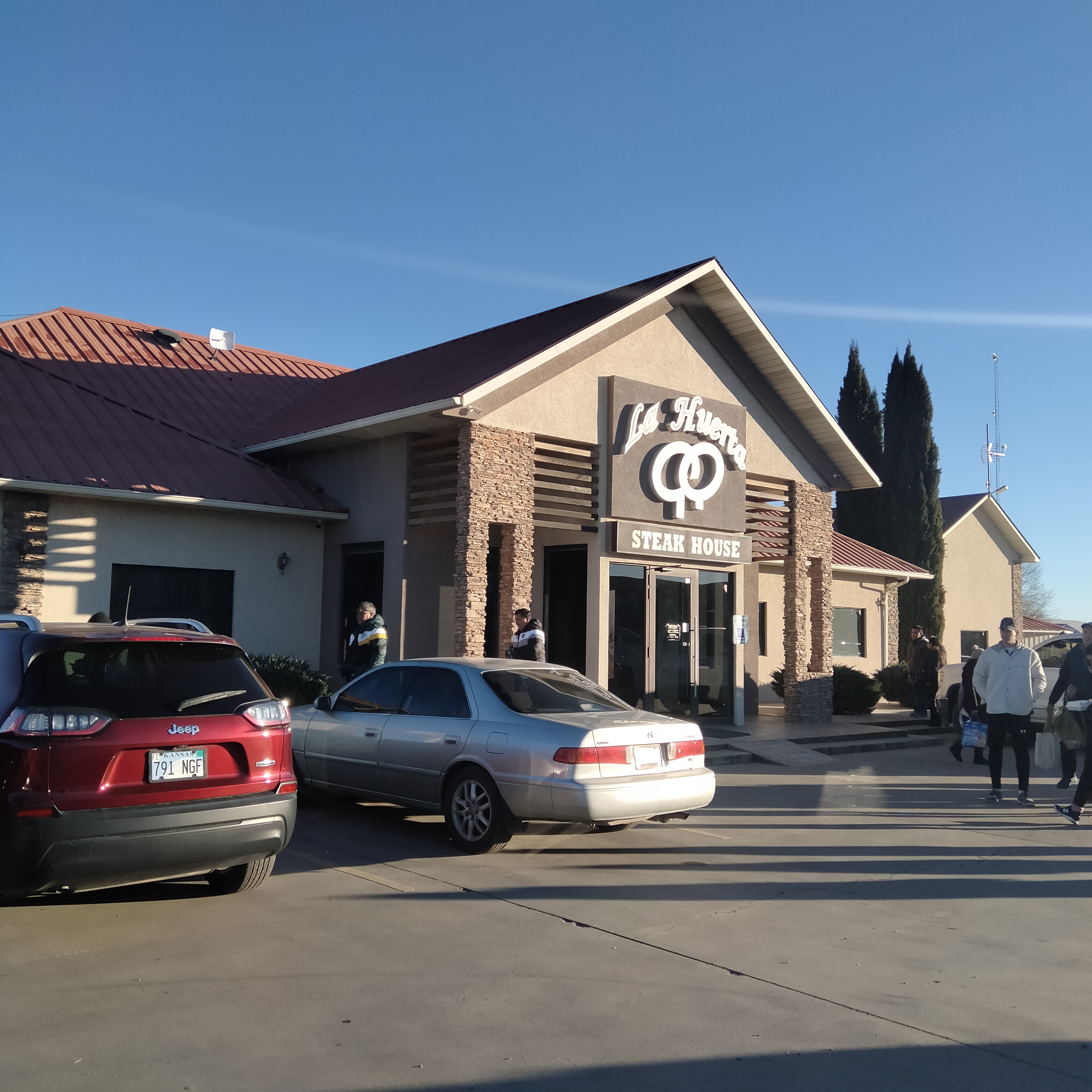 Restaurant La Huerta Steak House image 3