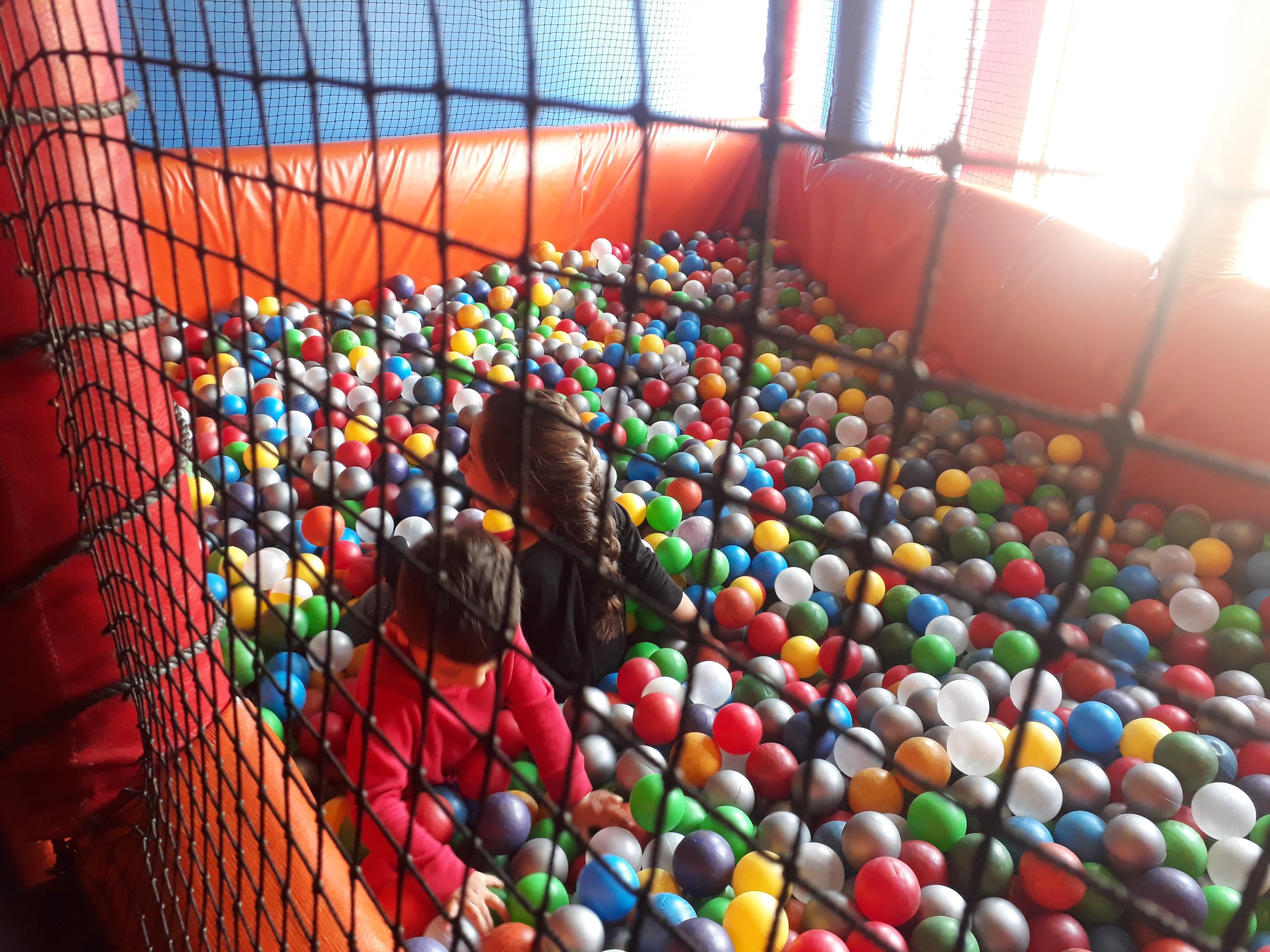 Troll Restaurant - Sucursal Plaza 1º de Mayo image 9