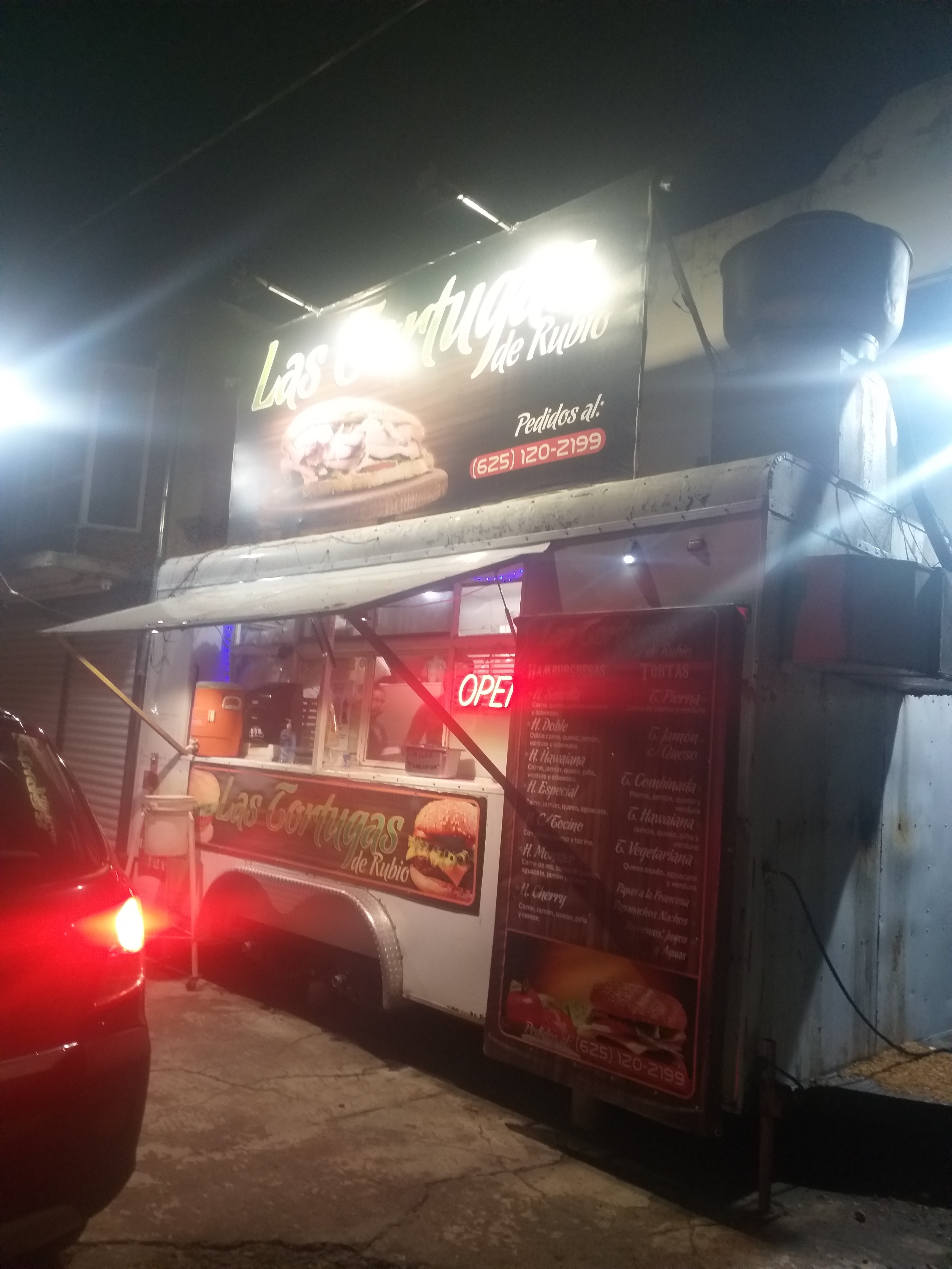 Las Tortugas image 8