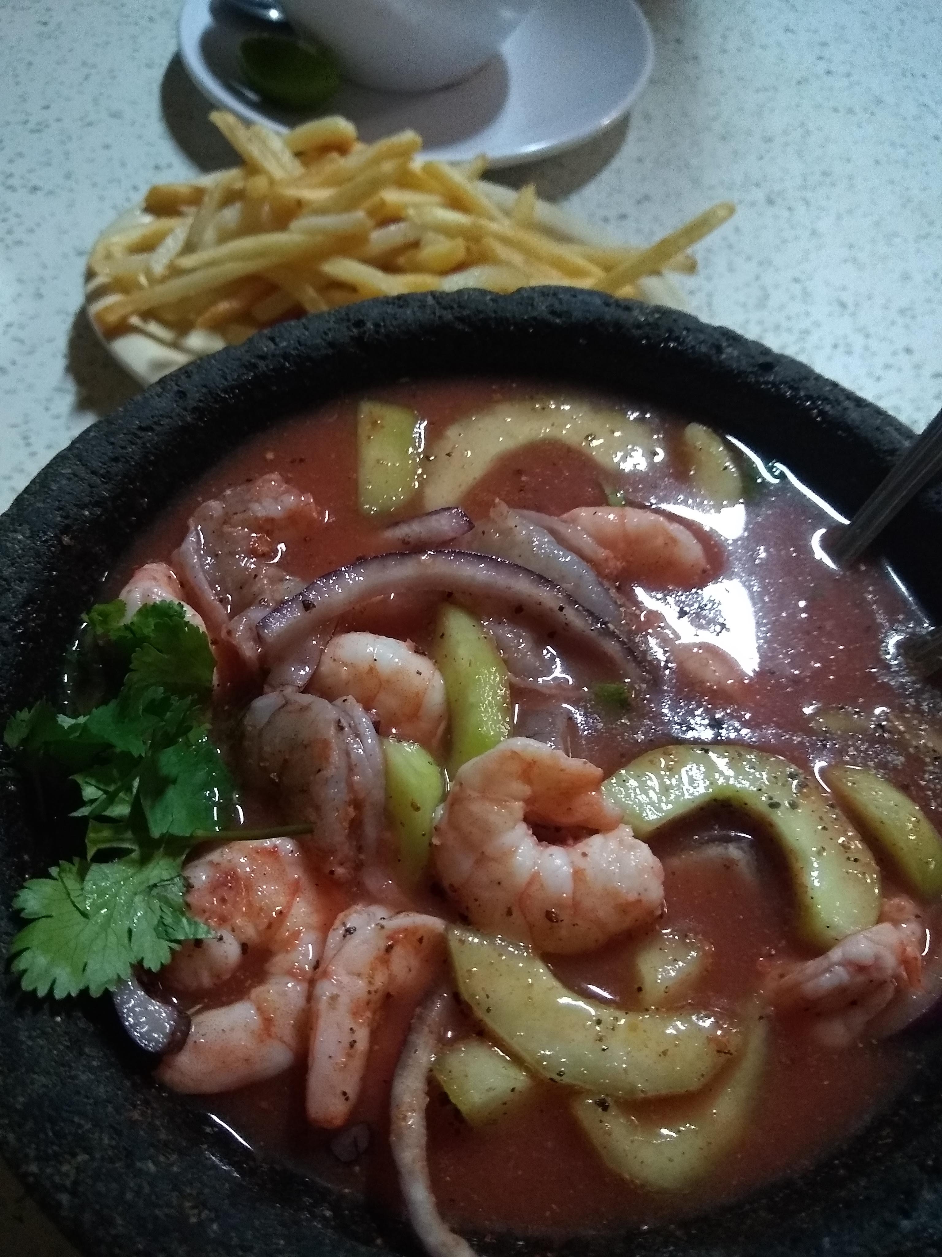 Cocteleria Lily image 3