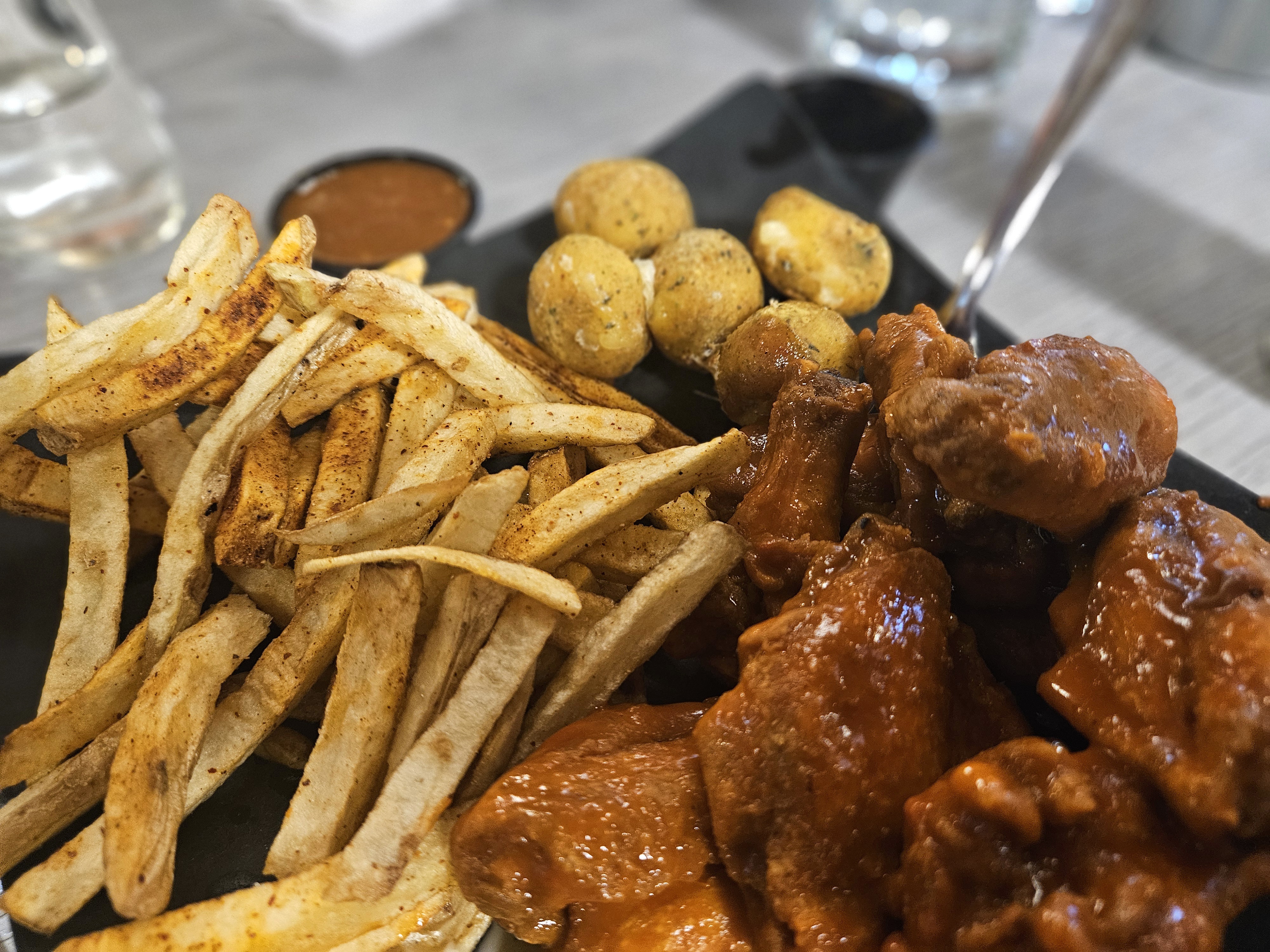 Troll Restaurant - Sucursal Tres Culturas image 6