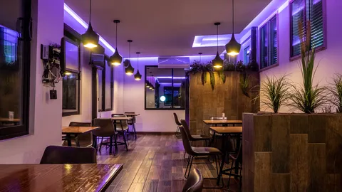 La Cueva Restaurant Bar image 3