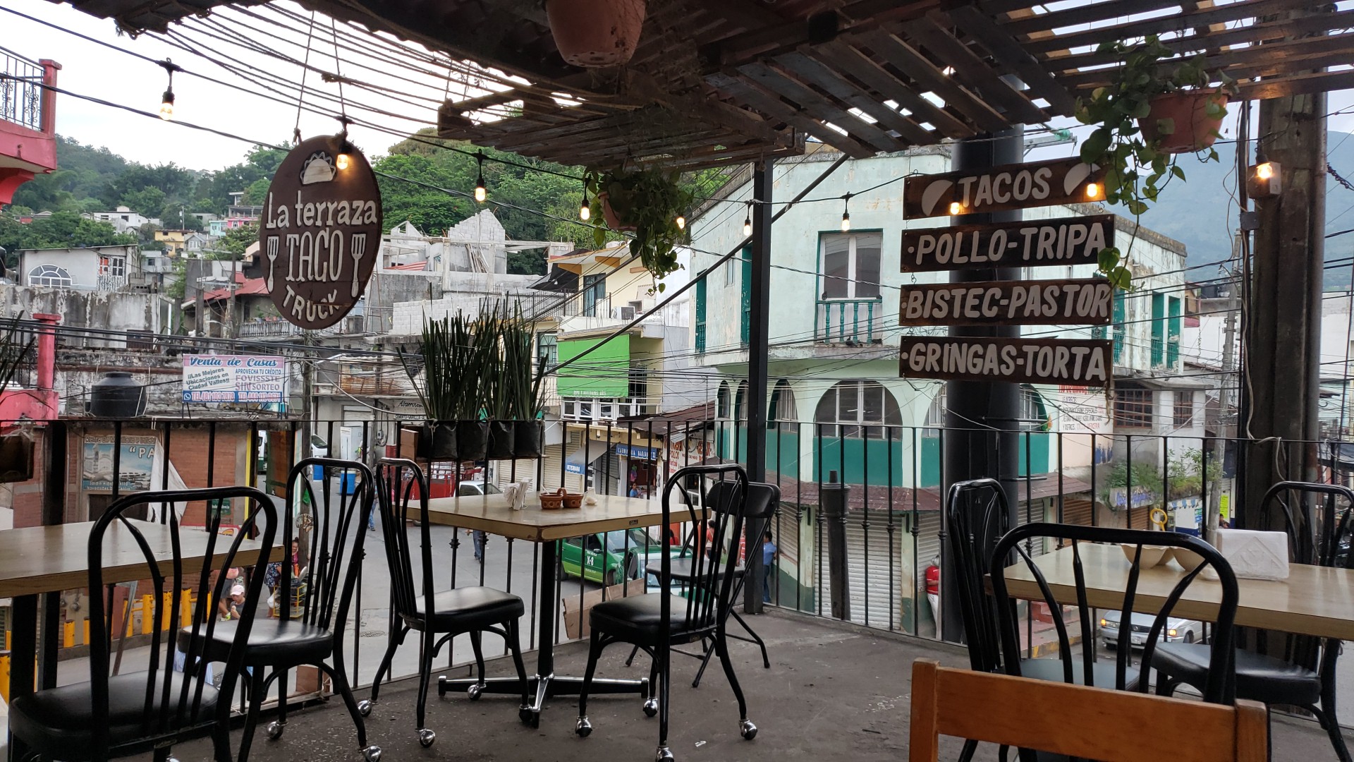 Zacahuilt LA JOYITA terraza image 1