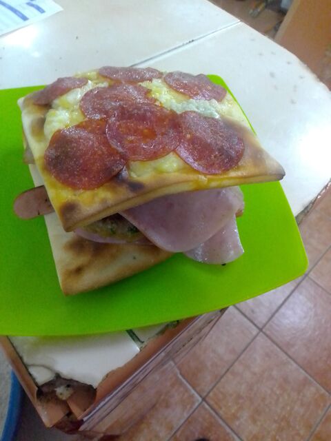 PIZZERIA ESTRELLA image 8