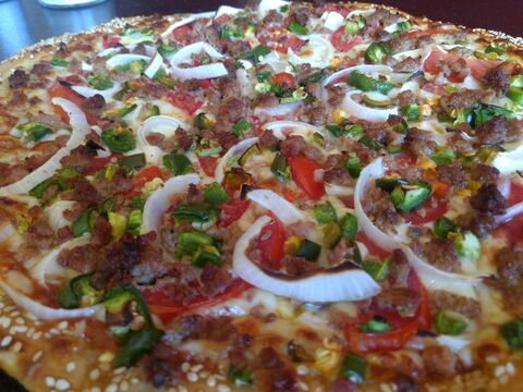 Pizzeria Los Candiles image 2