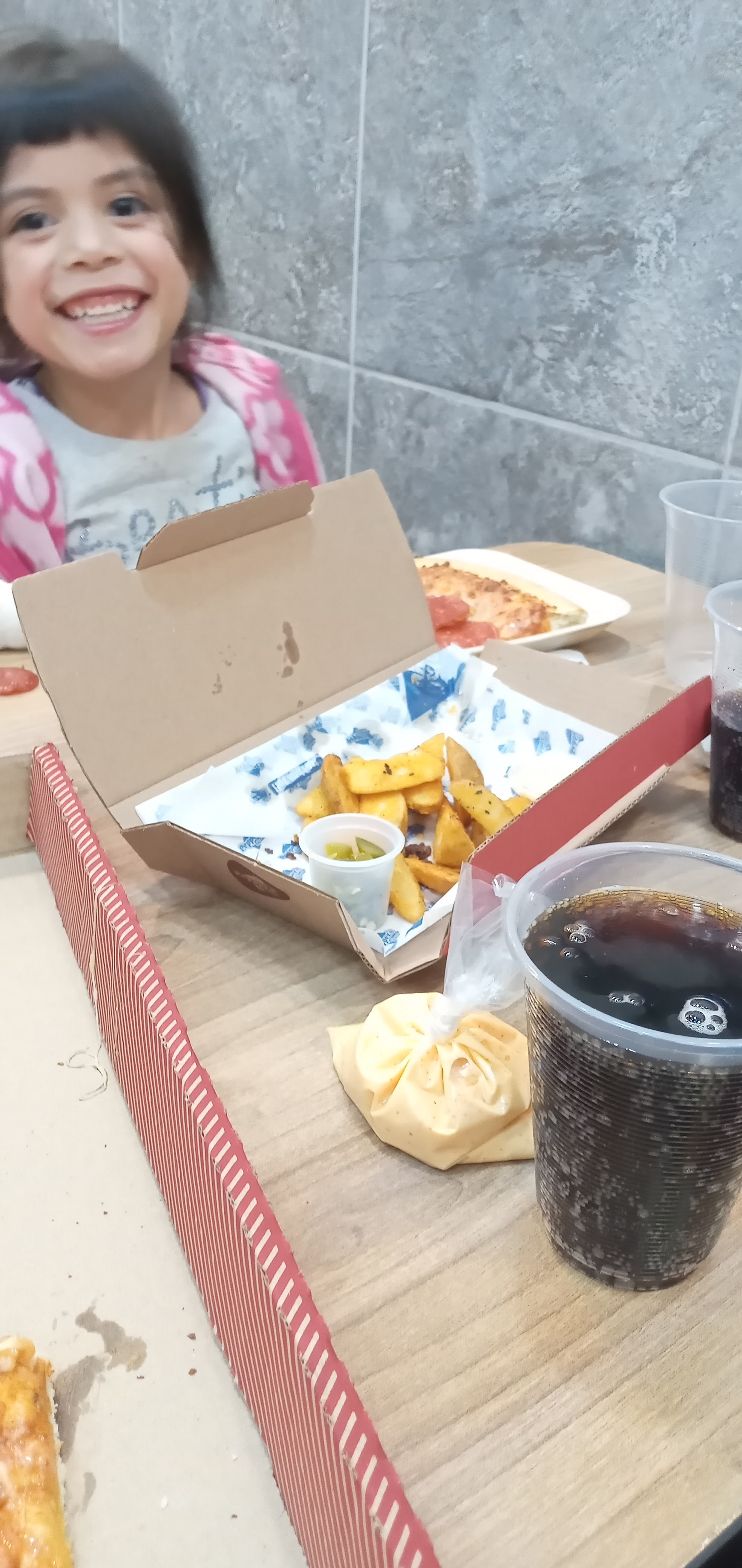 PEPPER'S PIZZA image 5