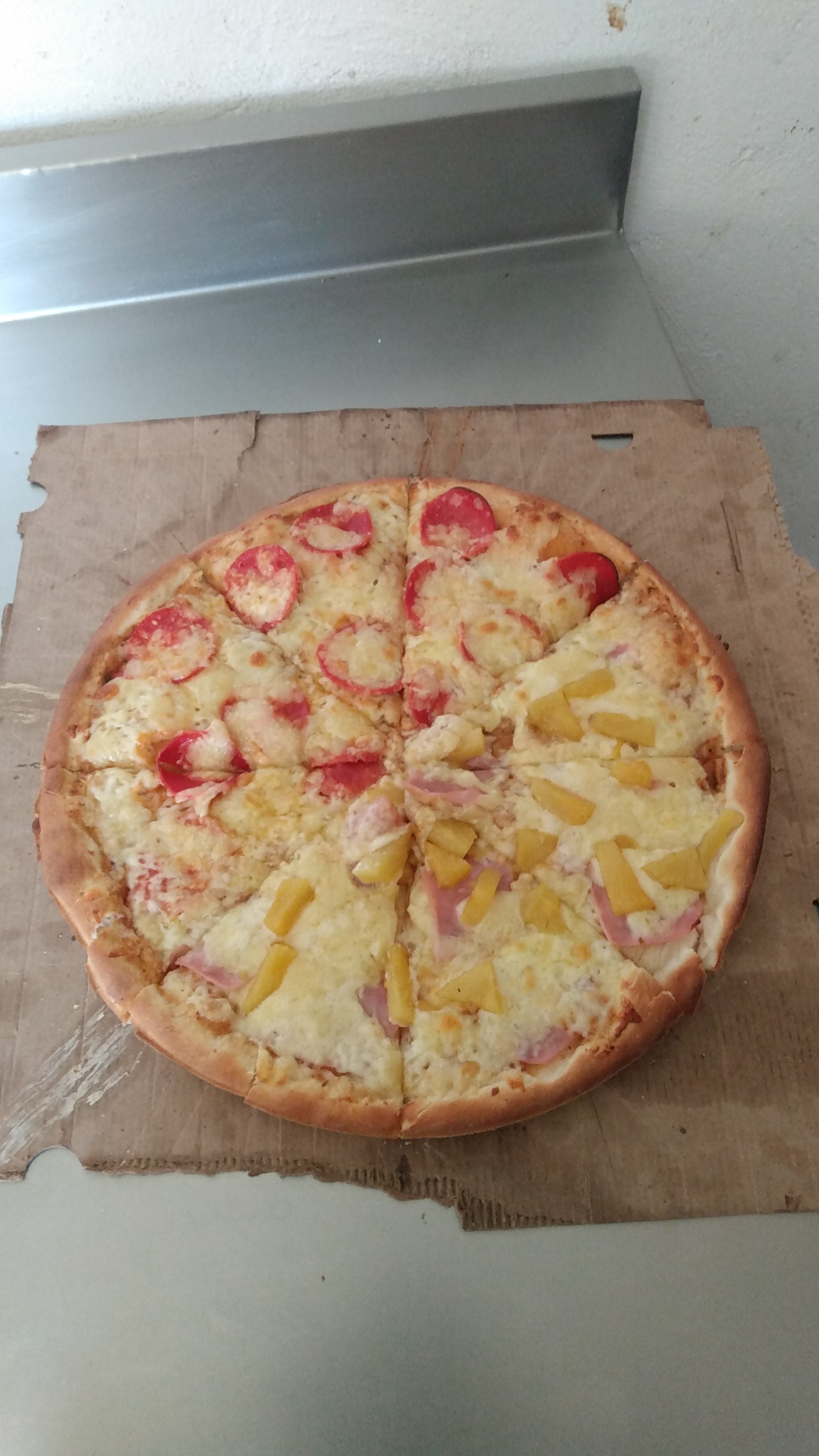 Rodeo Cruzeli's Pizza image 1