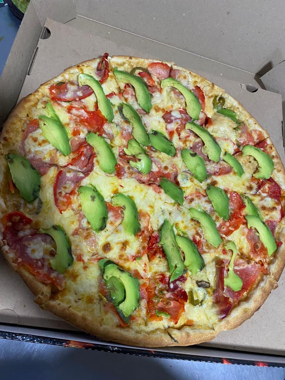 Rodeo Cruzeli's Pizza image 10