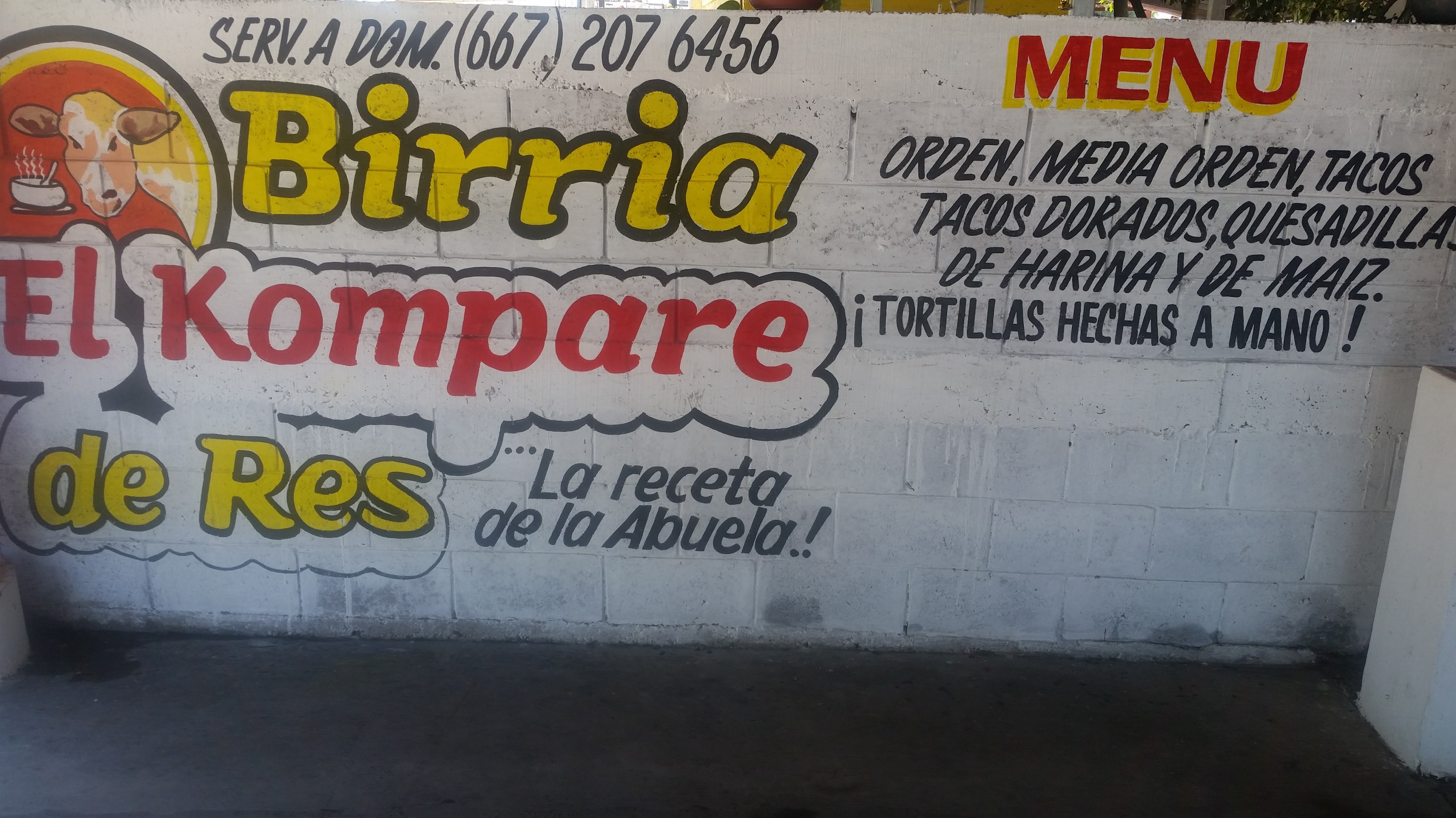 Birrieria El Kompare image 5