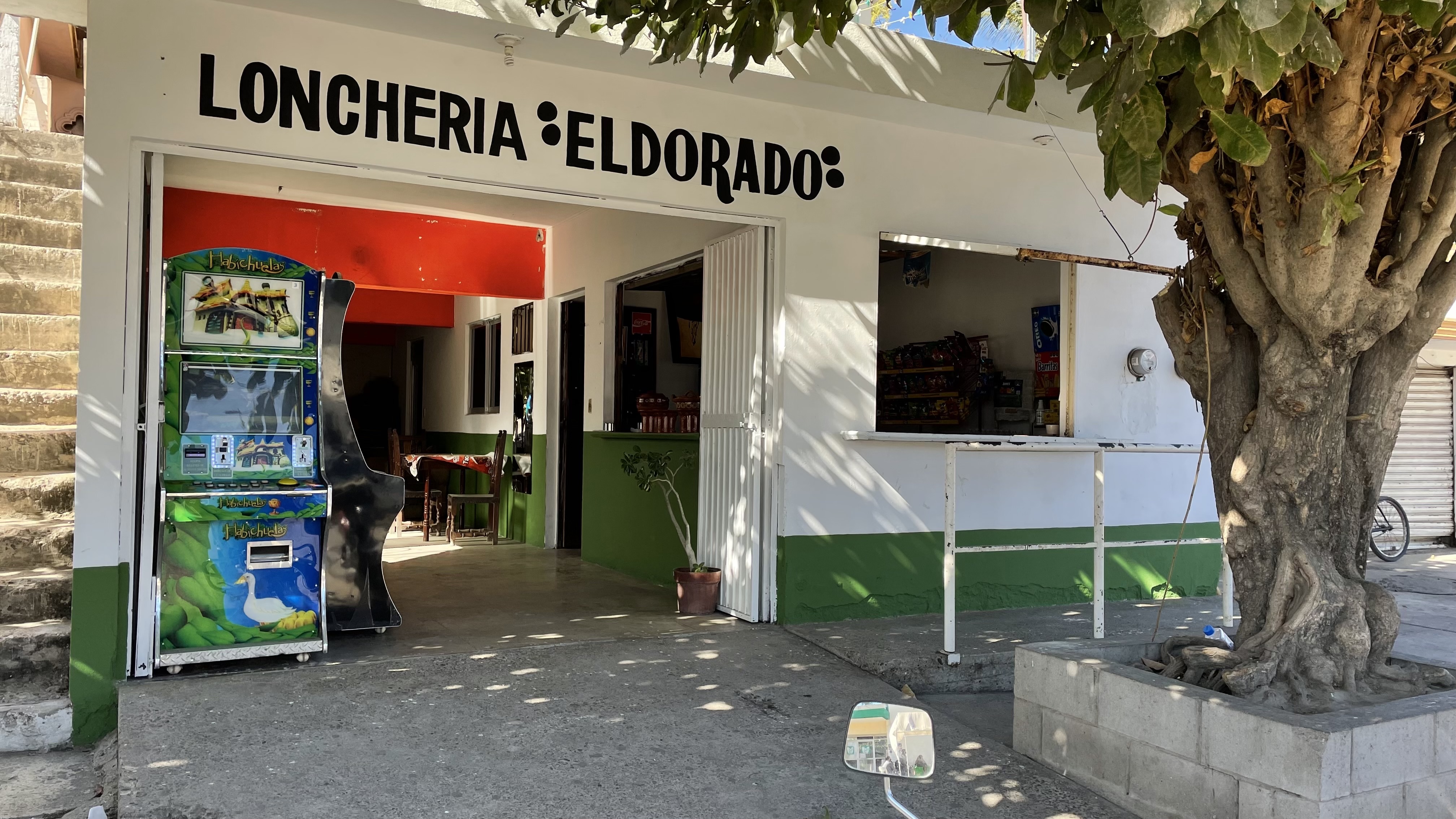 Lonchería ElDorado image 1