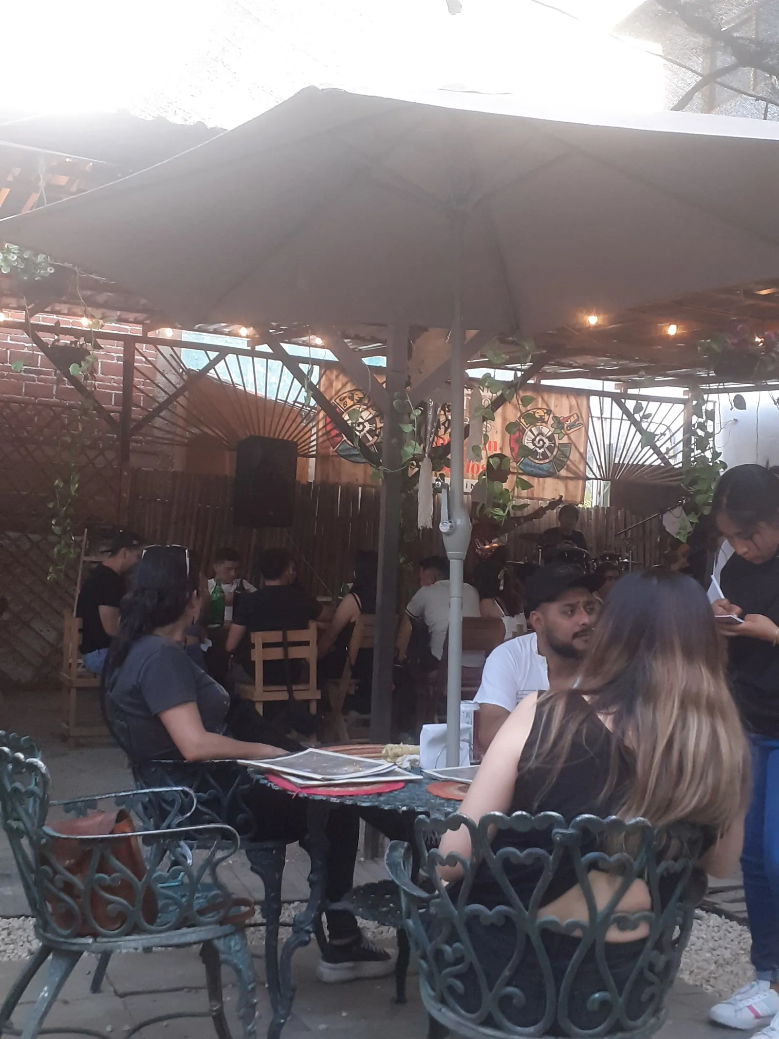 RESTAURANTE CUATRO RUMBOS RAÍCES Y SABORES image 2