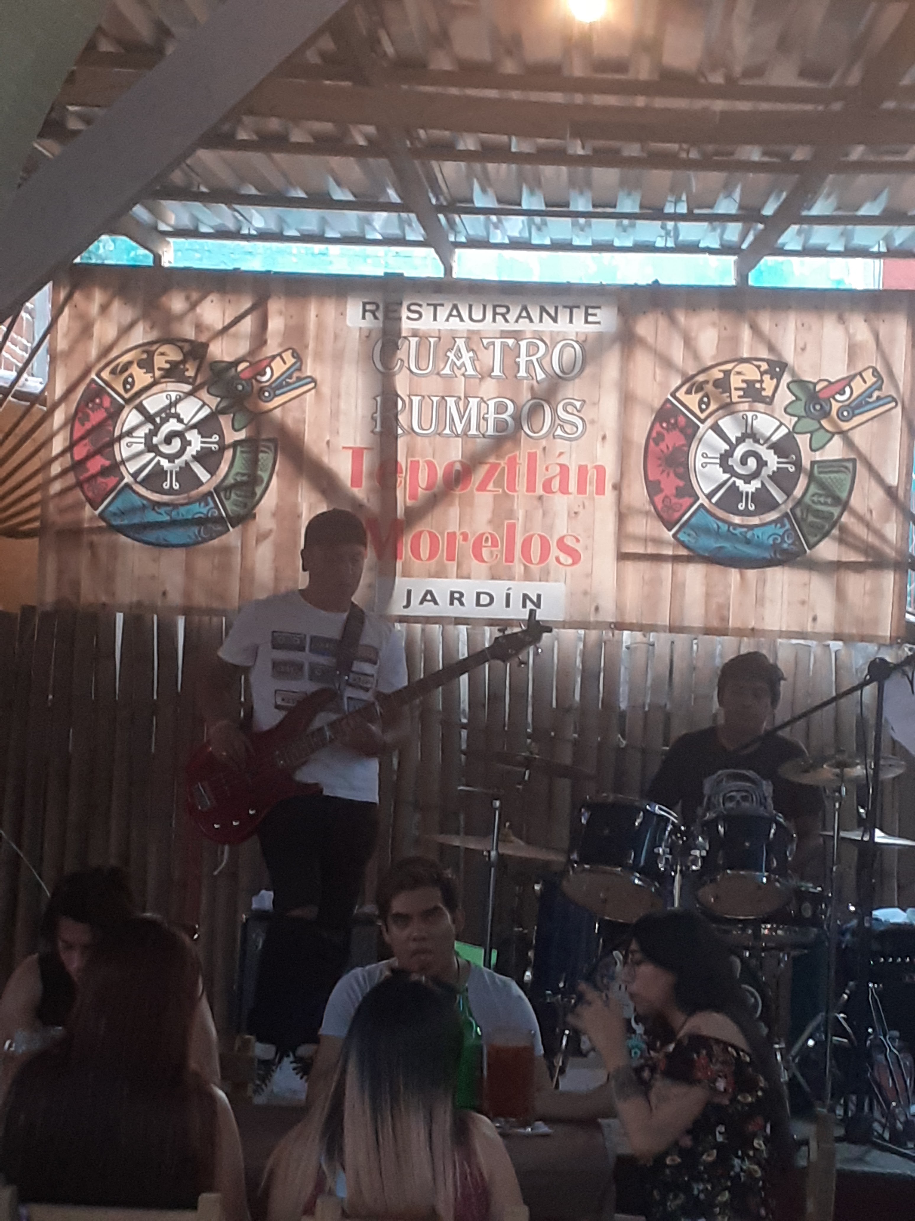 RESTAURANTE CUATRO RUMBOS RAÍCES Y SABORES image 8