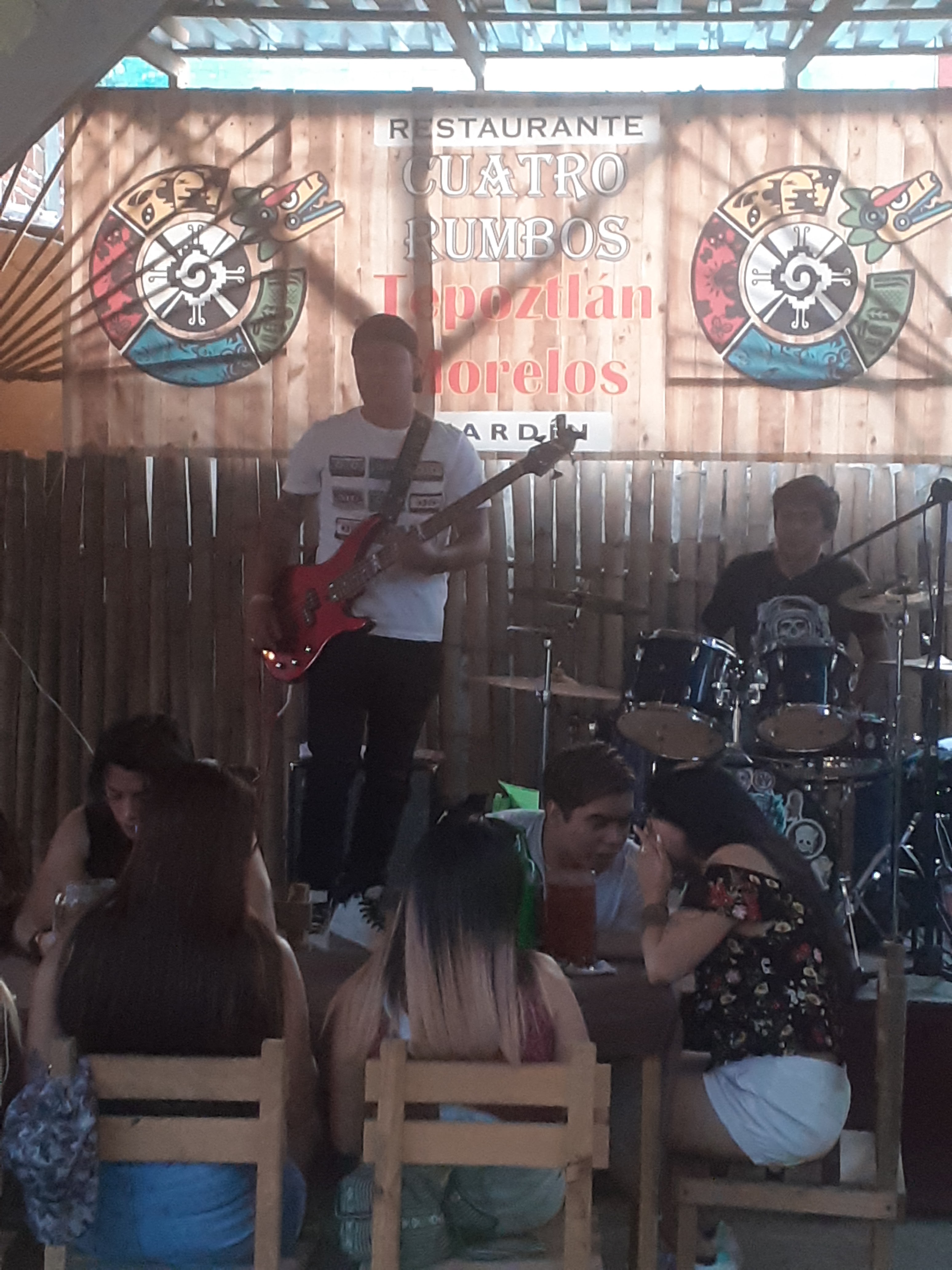 RESTAURANTE CUATRO RUMBOS RAÍCES Y SABORES image 9