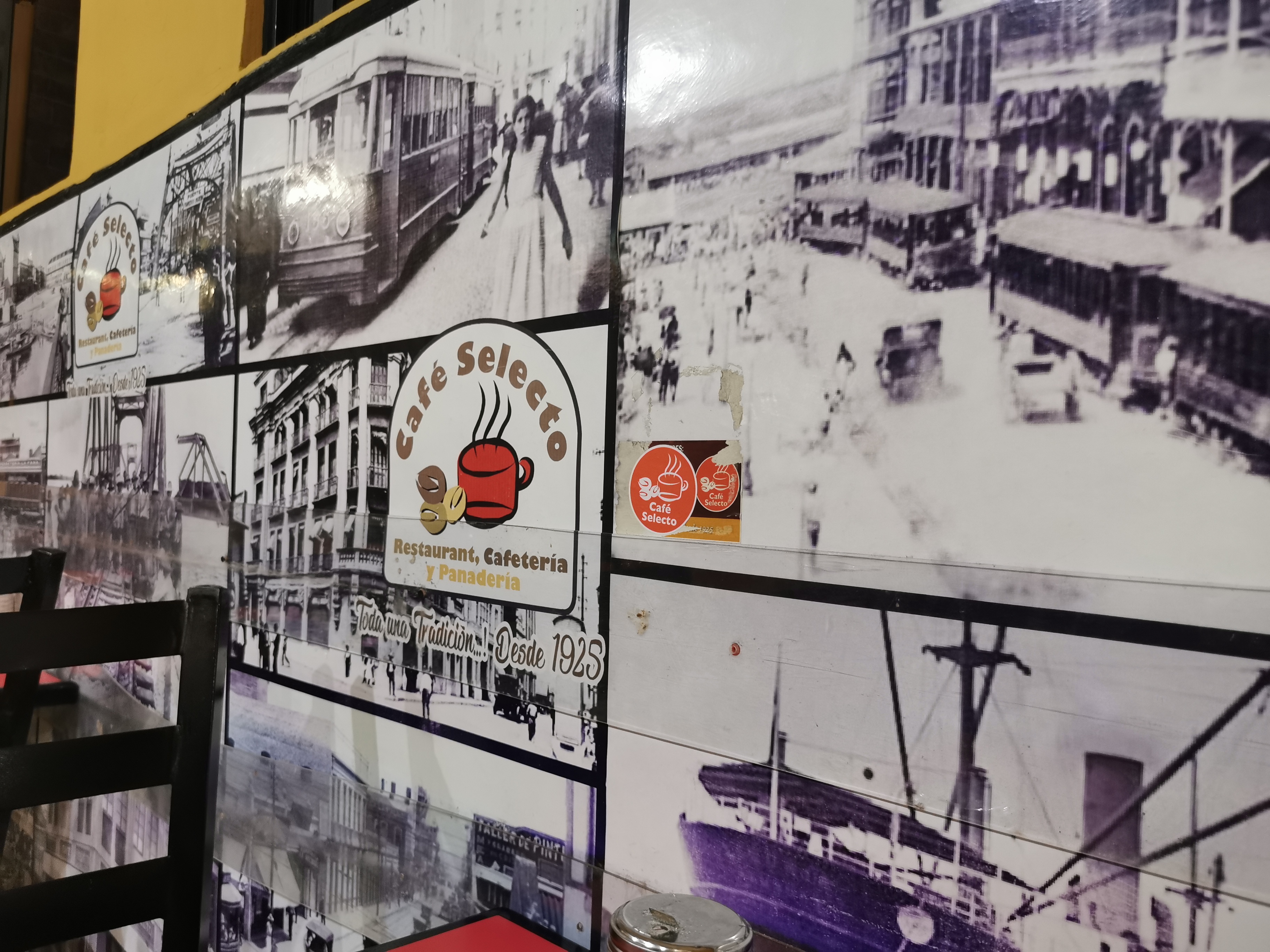 Café Selecto image 1