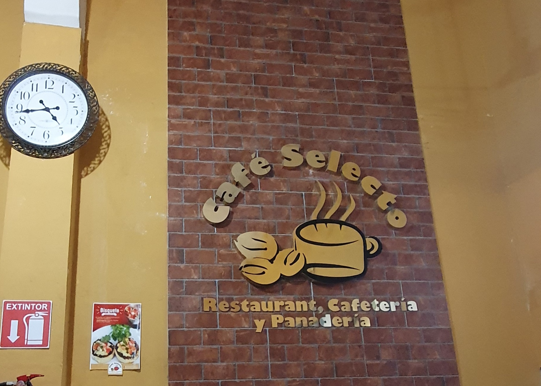Café Selecto image 4