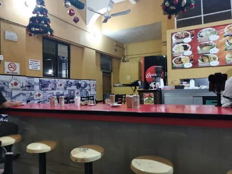 Café Selecto image 7