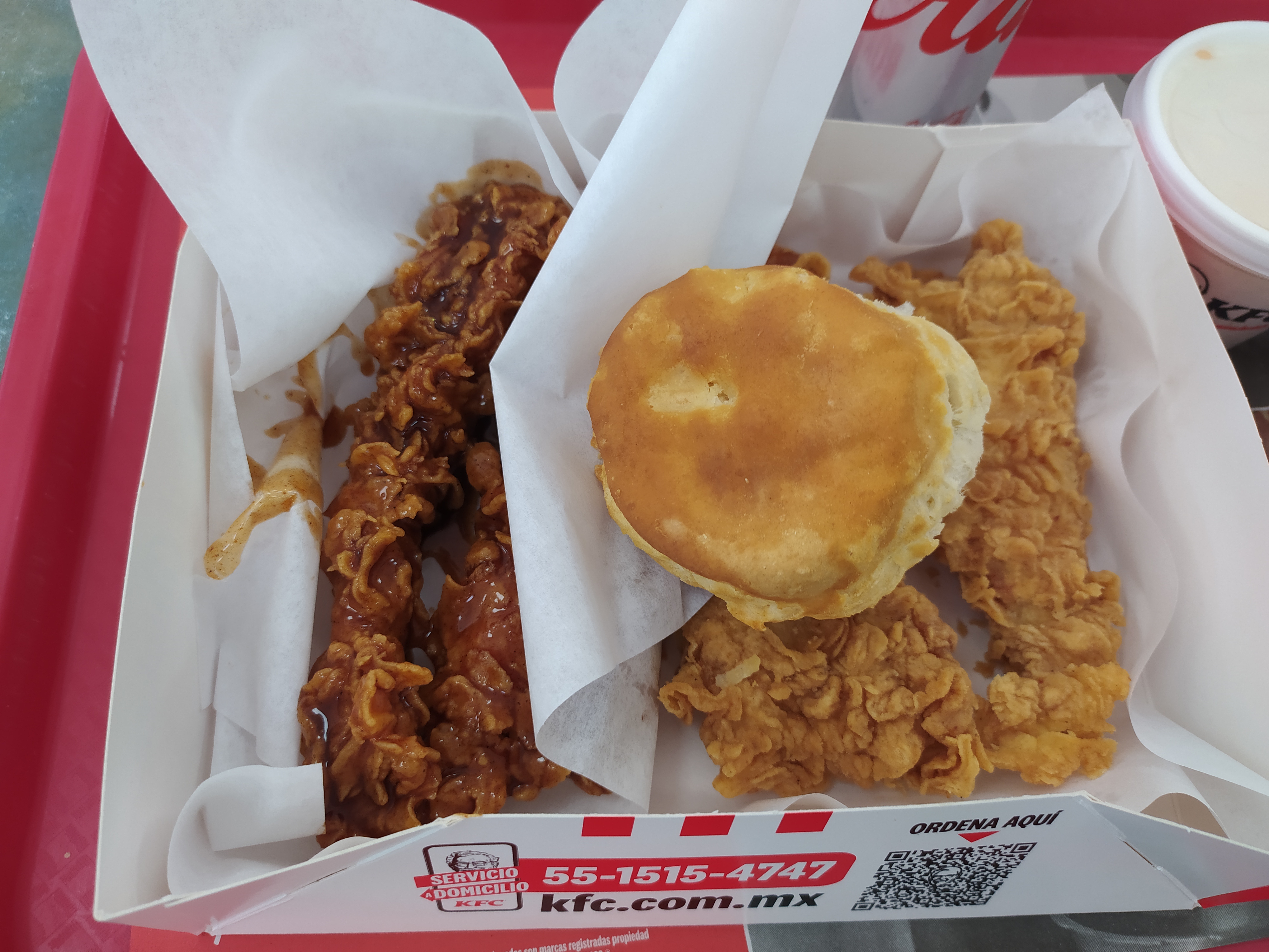 KFC Centro Tampico image 4