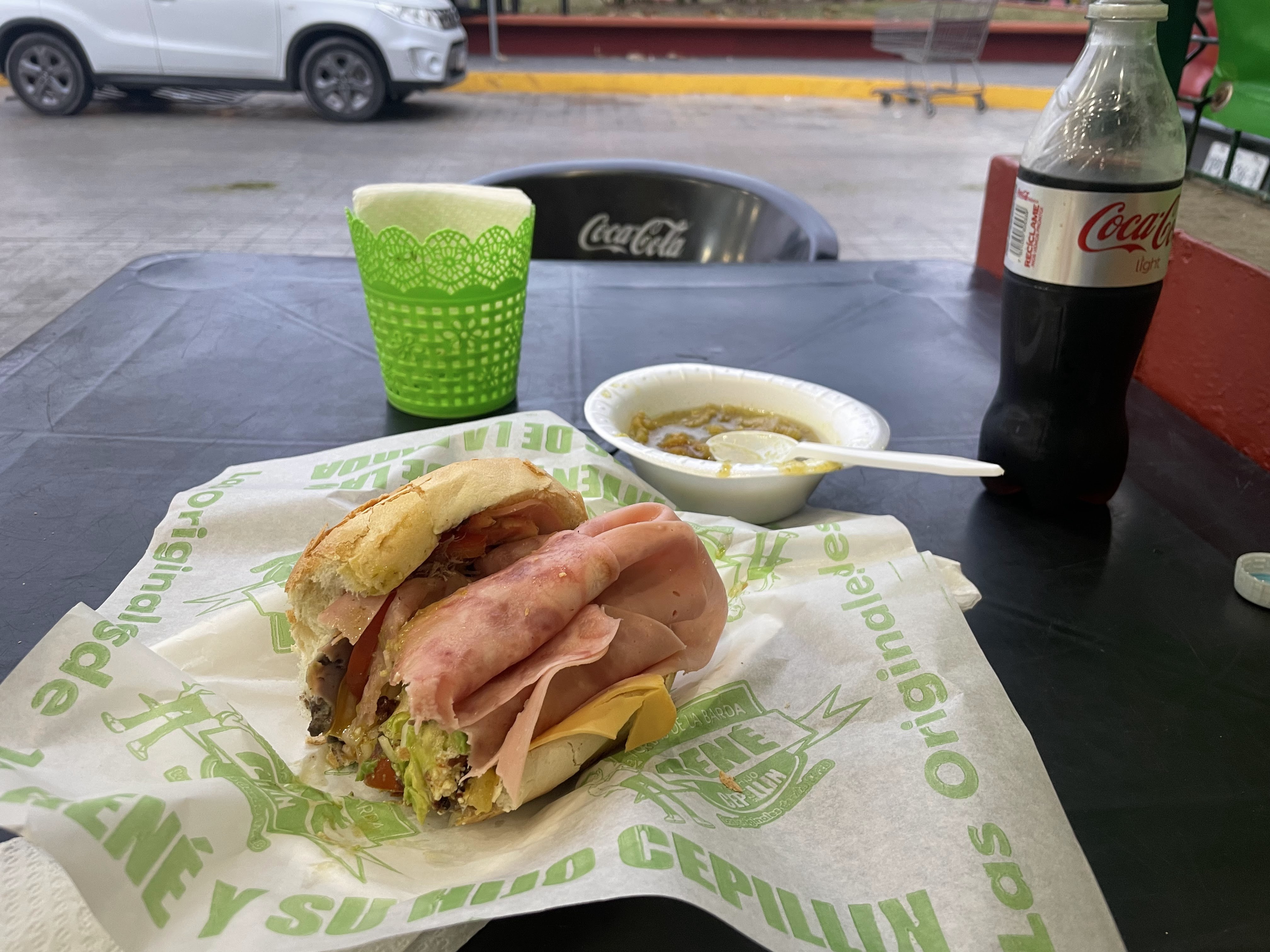 Tortas de la Barda Rene y su hijo Cepillin image 4