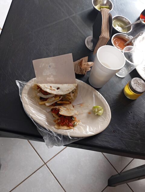 Taqueria El Moreno image 5
