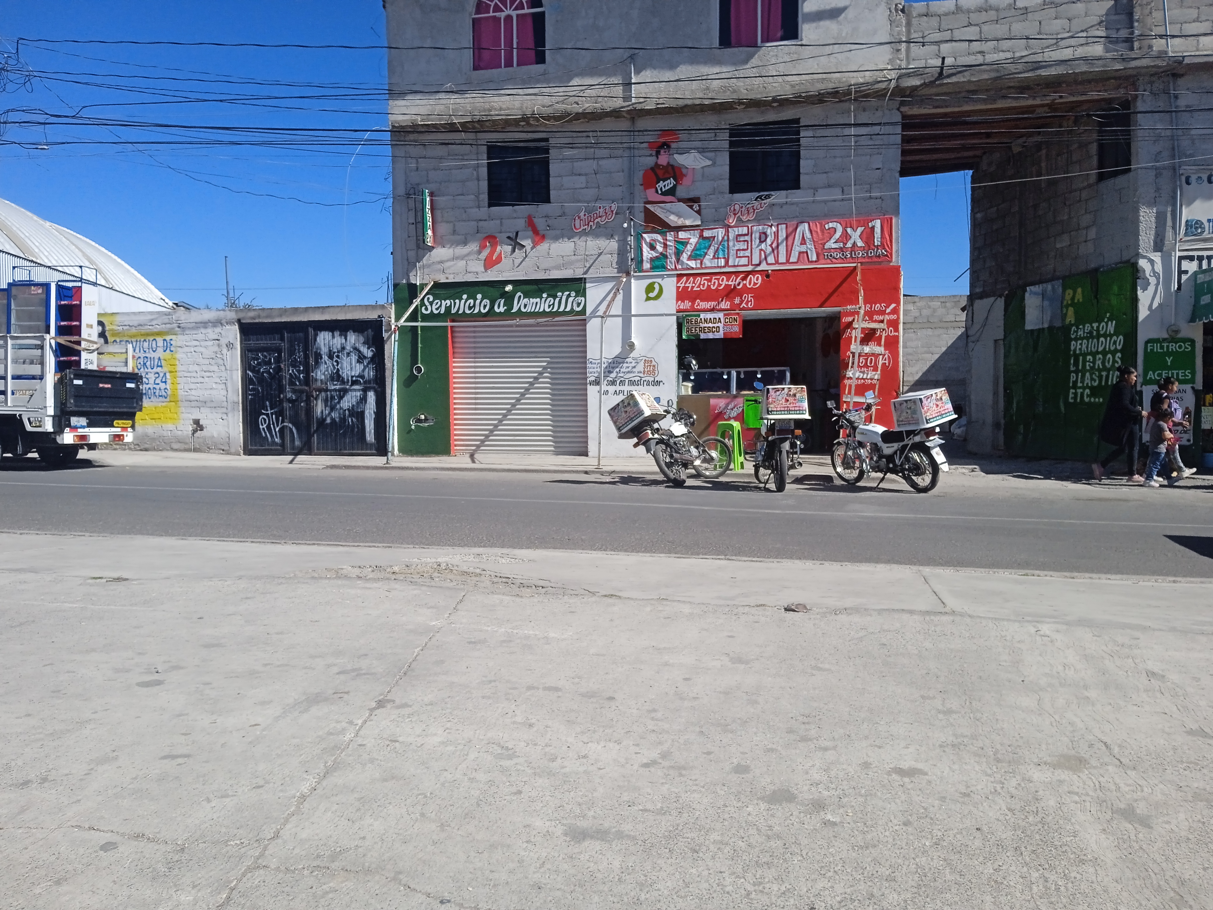 CHIPPIZZ PIZZA, ESMERALDA 25 image 5