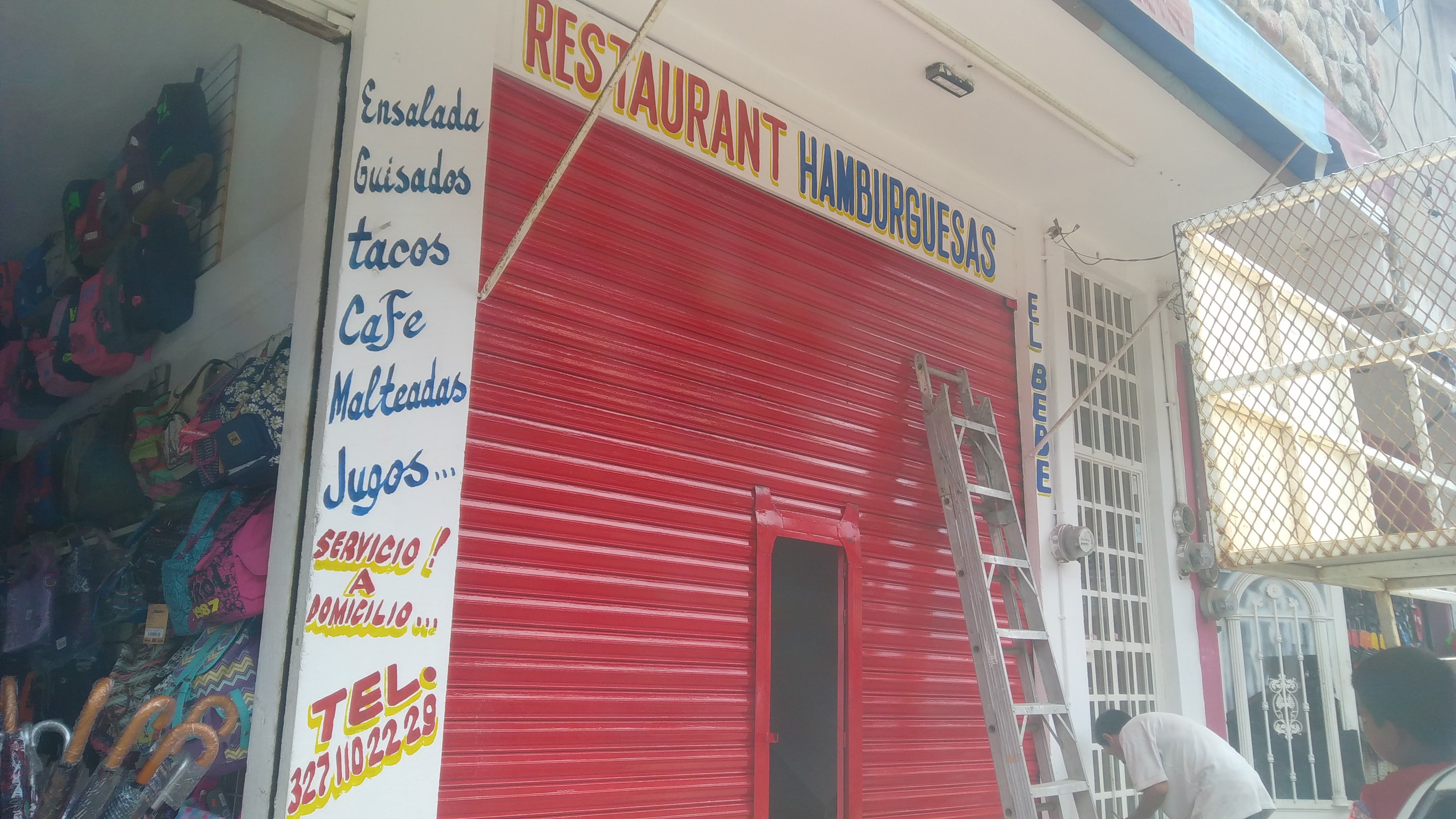 Hamburguesas El Bebe image 1