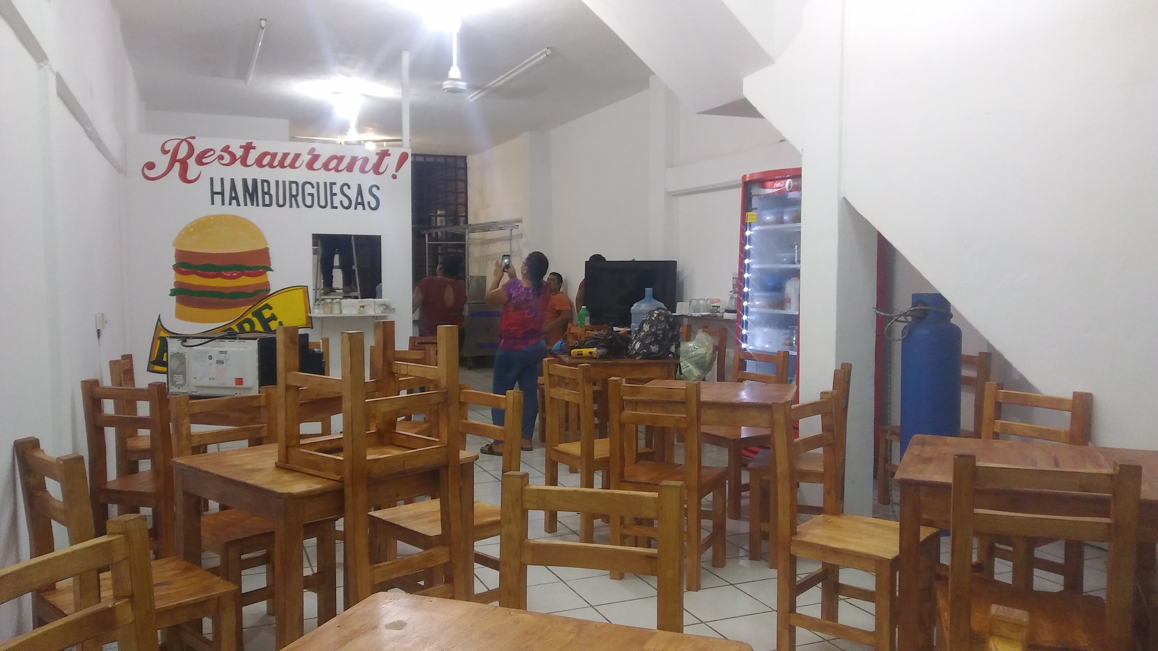 Hamburguesas El Bebe image 5