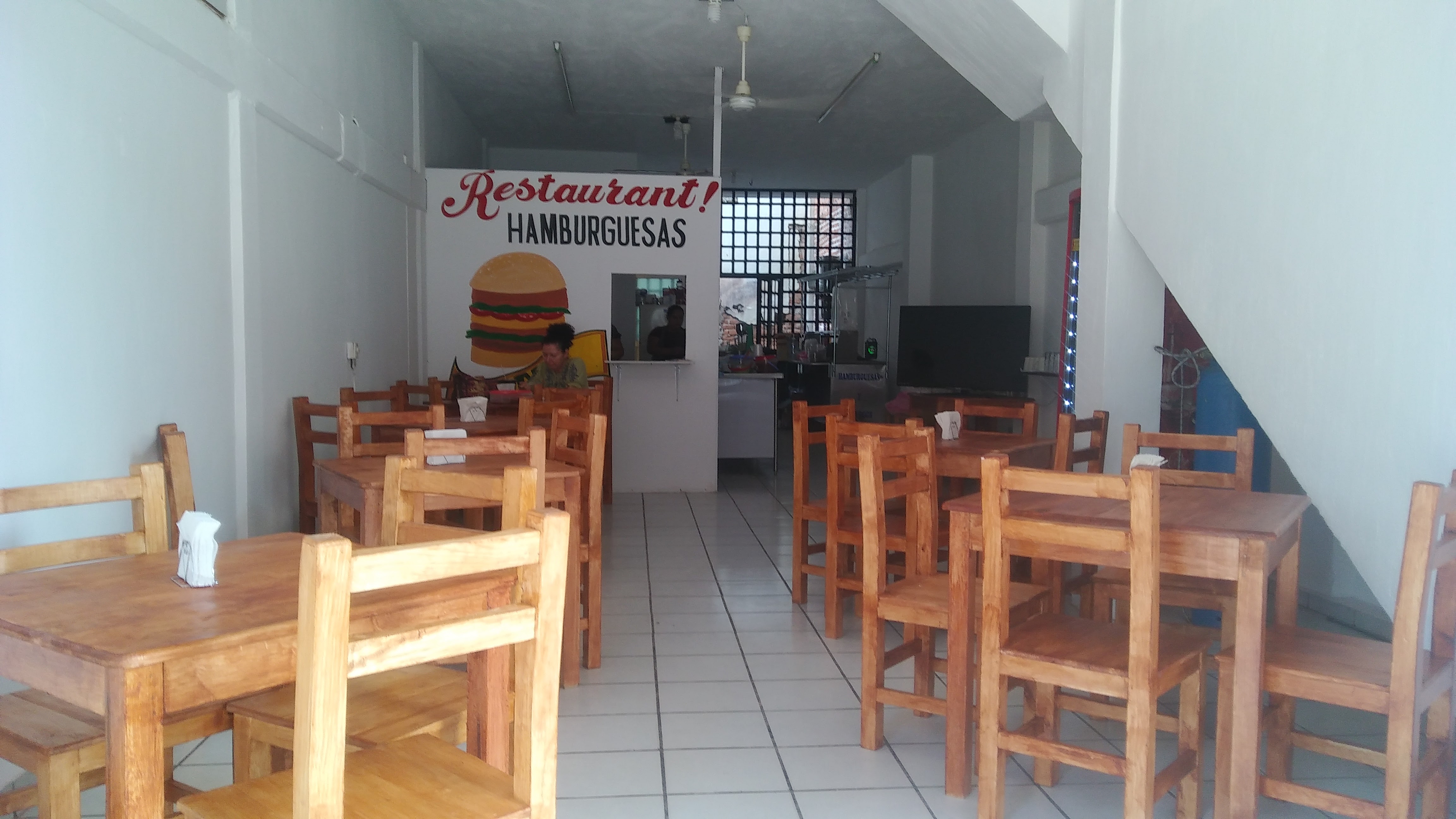 Hamburguesas El Bebe image 7