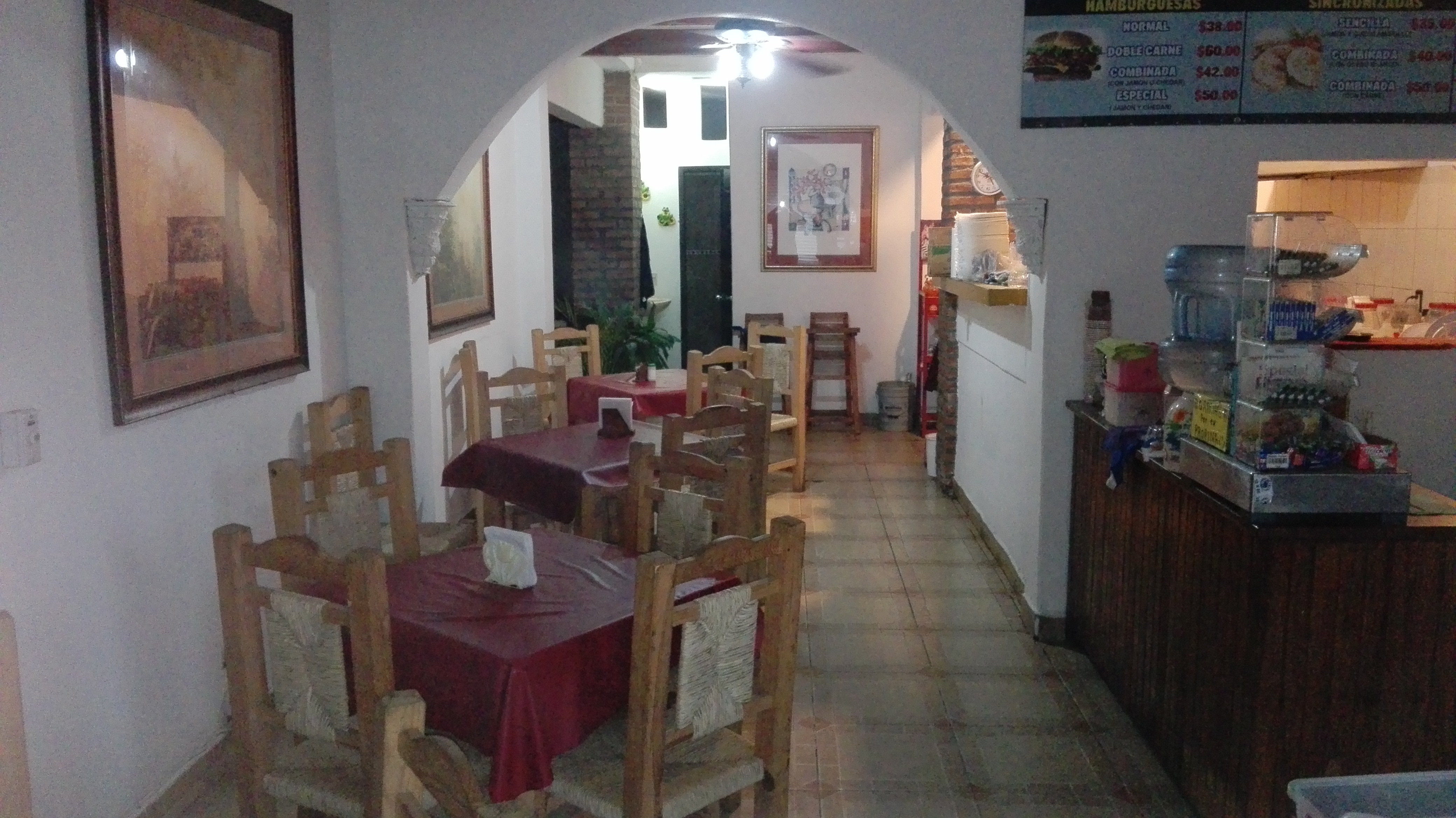 Loncheria Yoly image 7