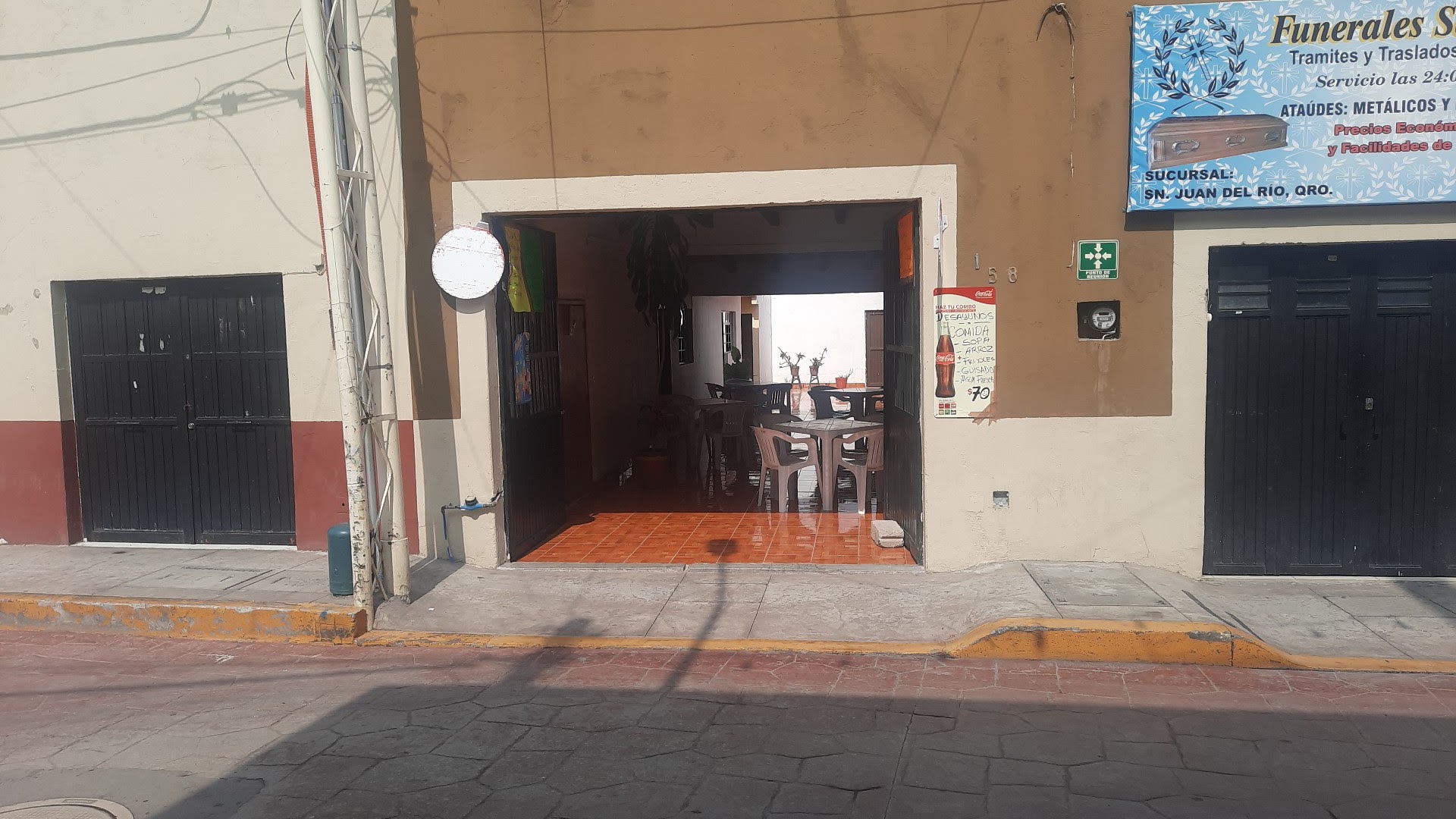 Cocina Económica image 2