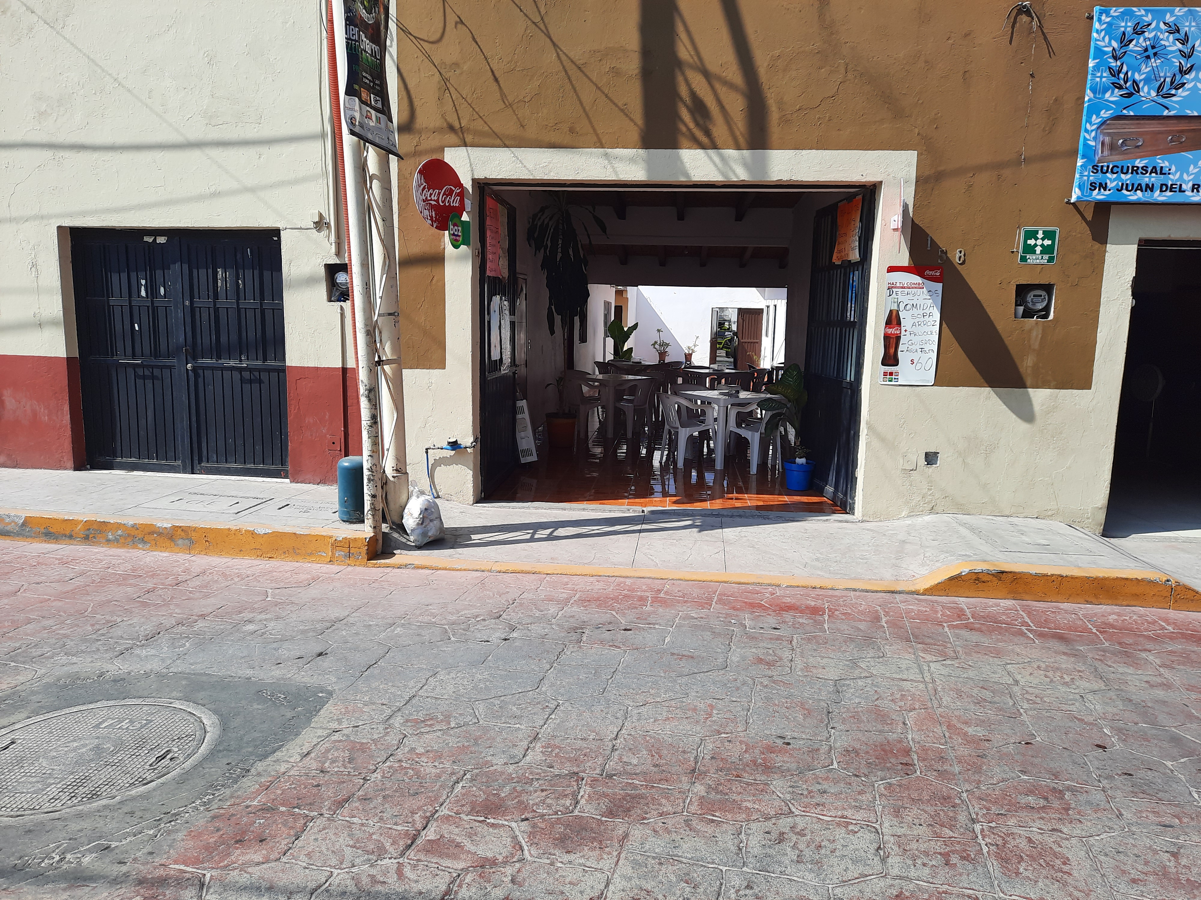 Cocina Económica image 4