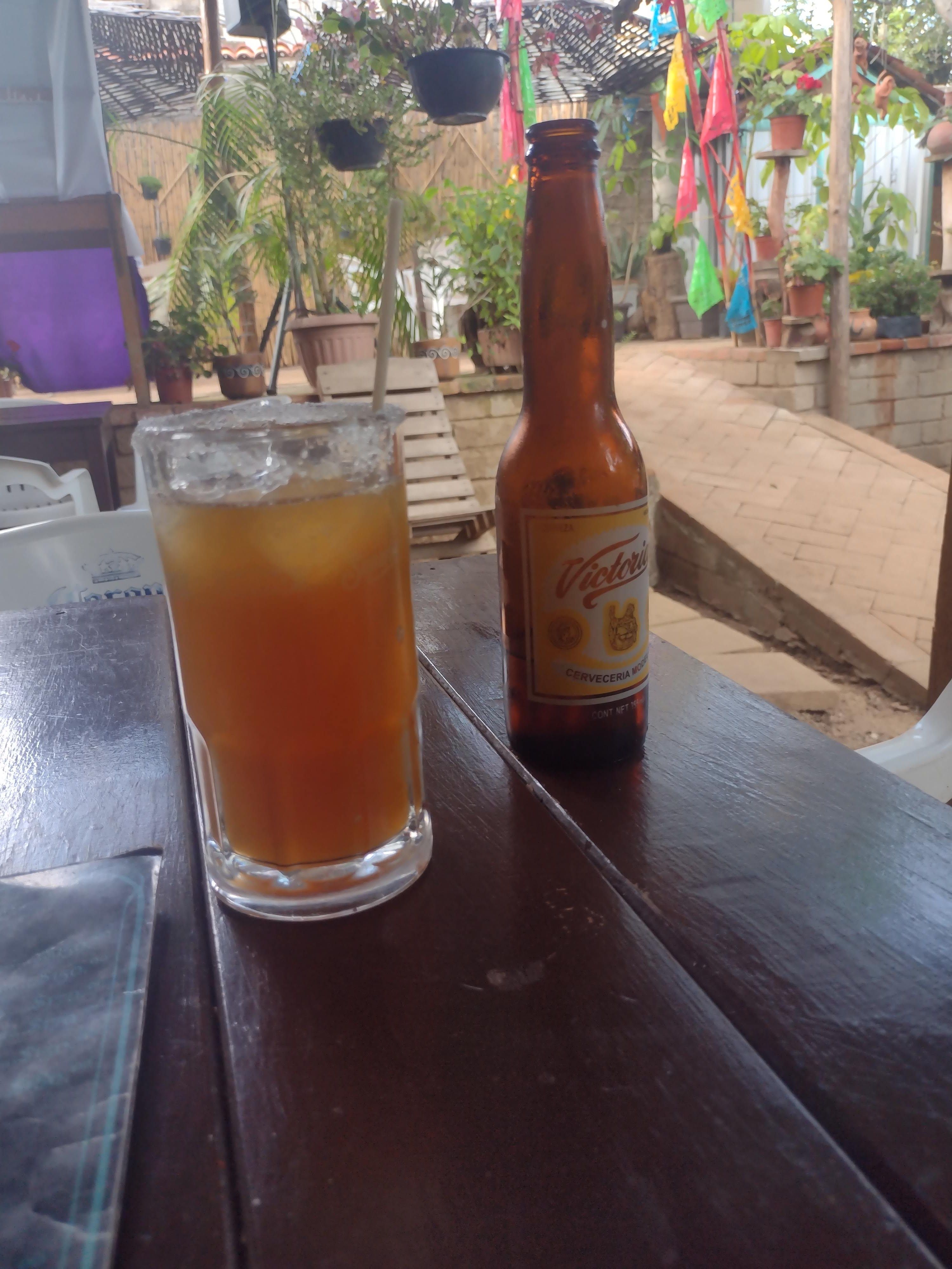 Las Truchas Bar&Marisqueria image 4