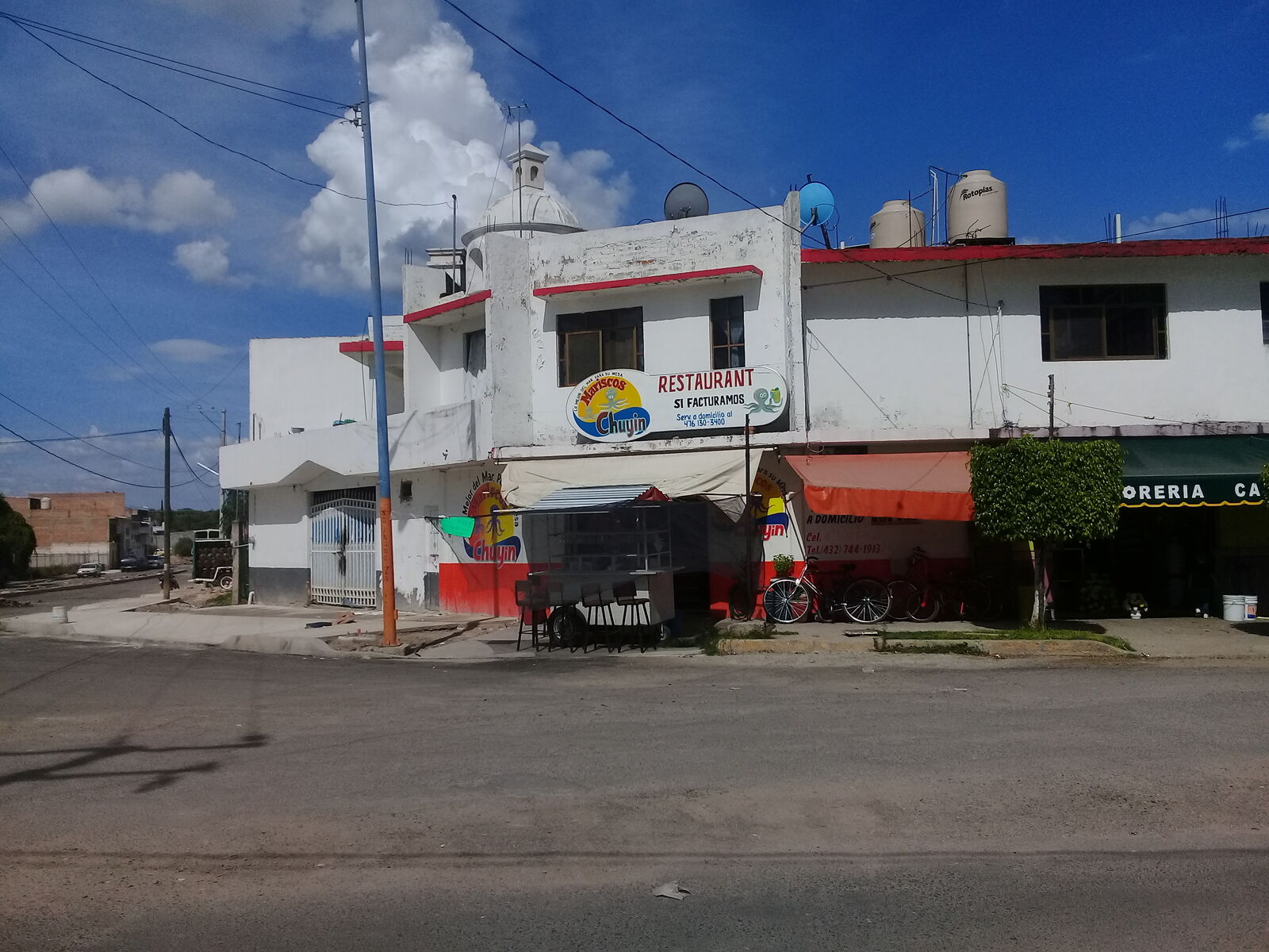Mariscos Chuyin image 5