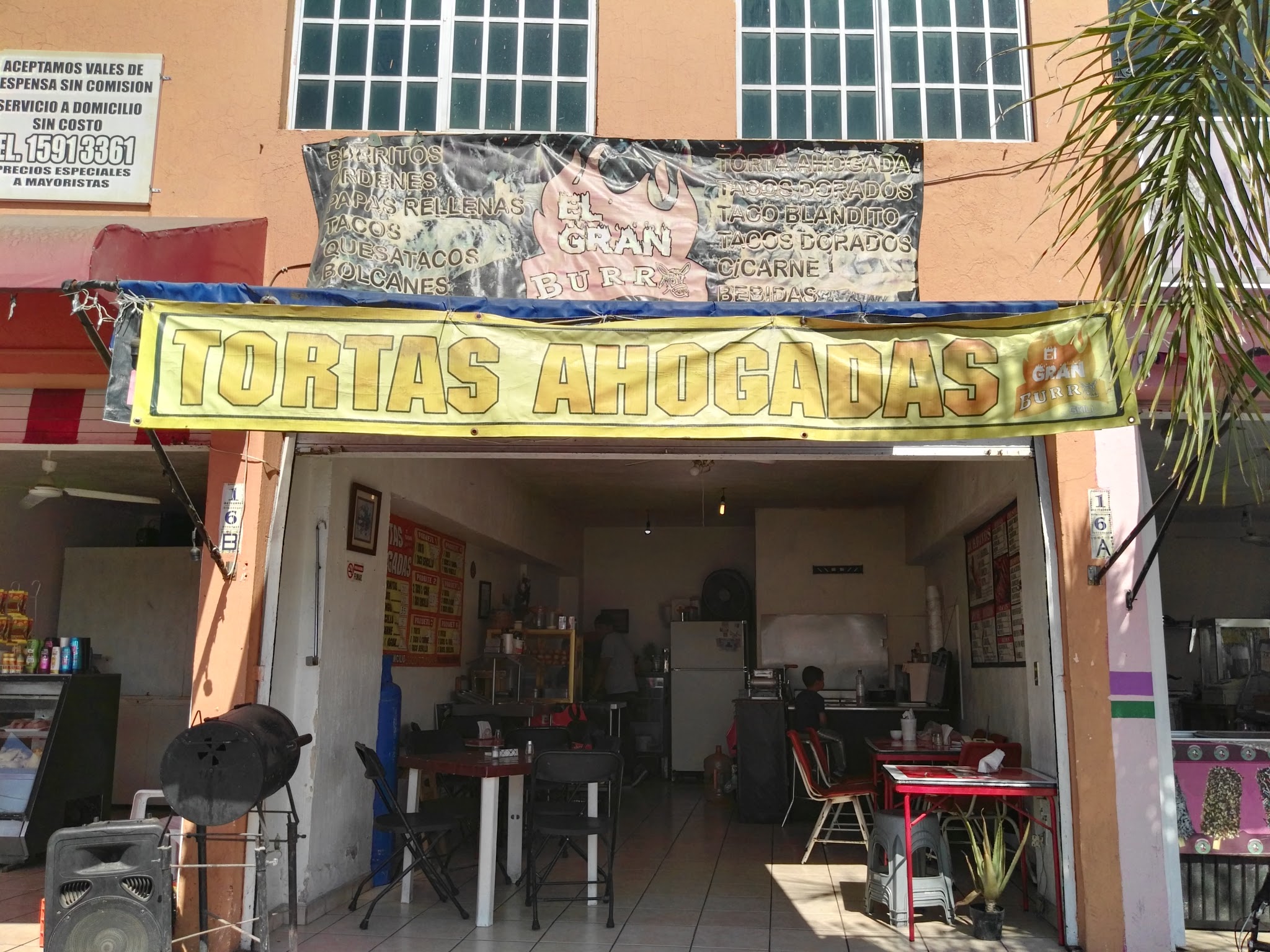 Tortas Ahogadas, "El Gran Burro" (Mariscos Y Por La Noche Tacos De Asada Arrachera Y Chorizo) image 1