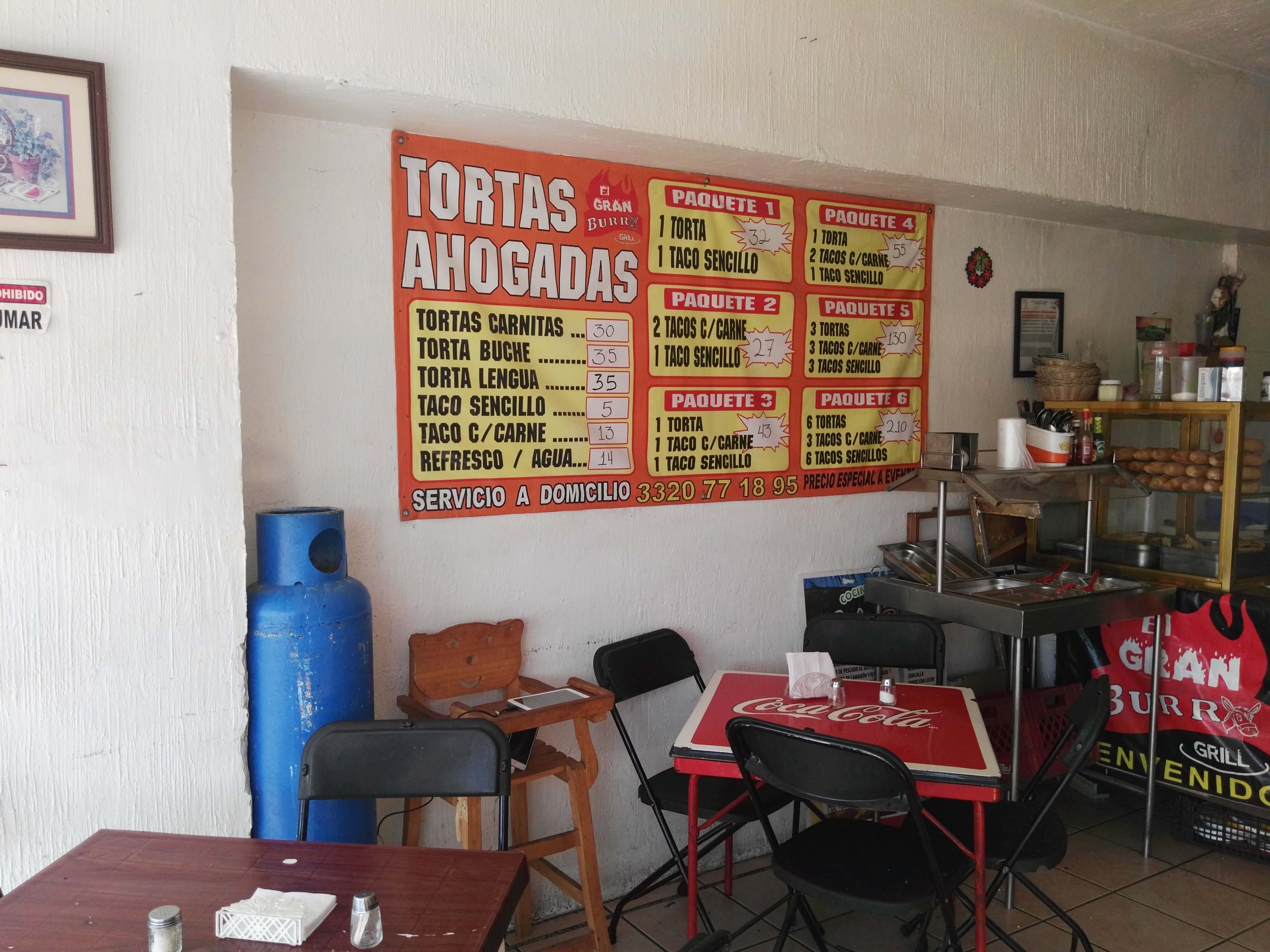 Tortas Ahogadas, "El Gran Burro" (Mariscos Y Por La Noche Tacos De Asada Arrachera Y Chorizo) image 4