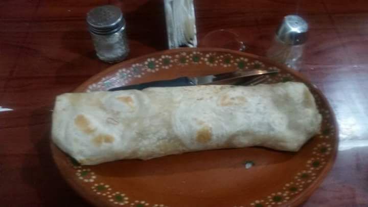 Tortas Ahogadas, "El Gran Burro" (Mariscos Y Por La Noche Tacos De Asada Arrachera Y Chorizo) image 9