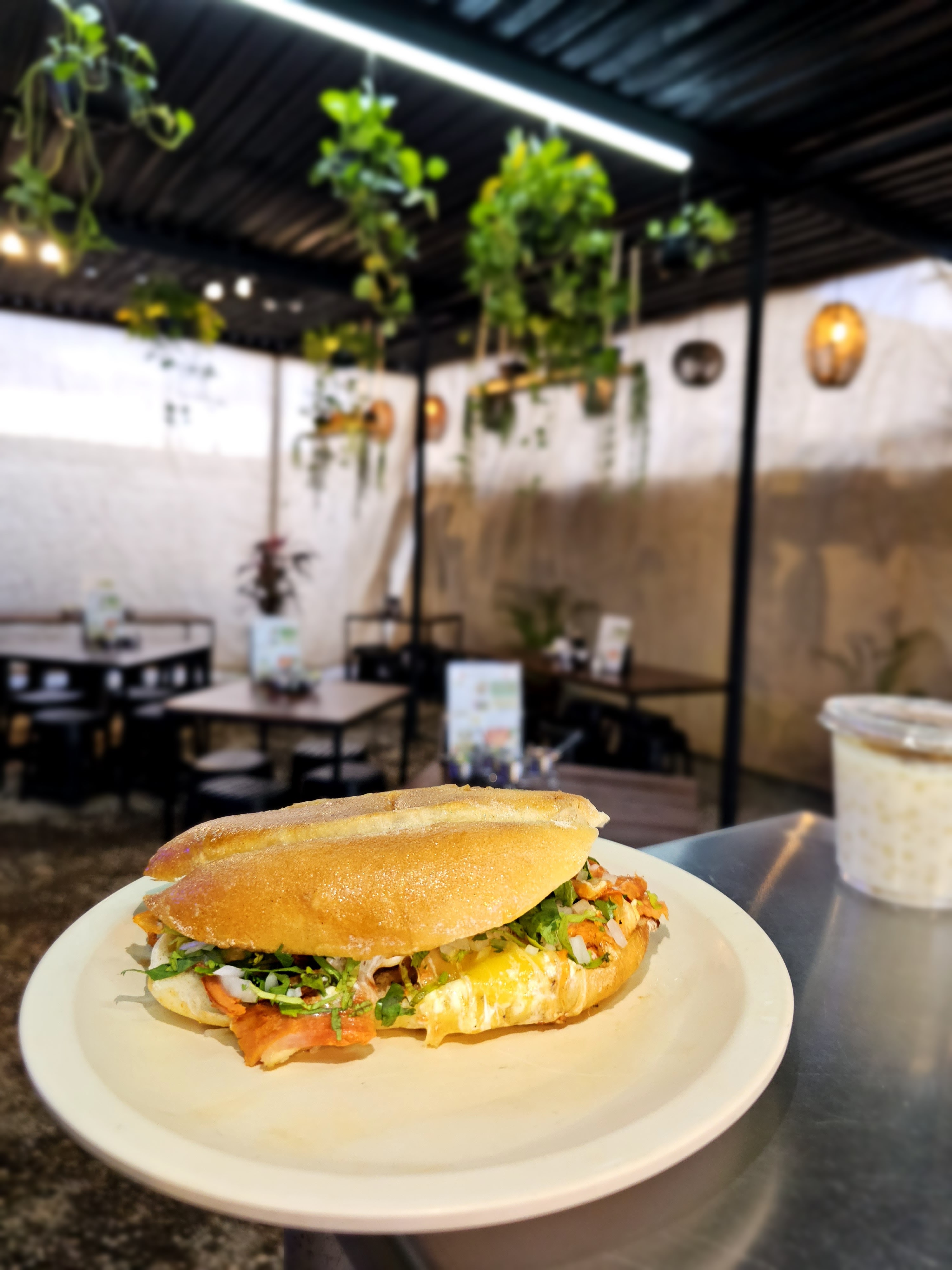 TAQUERIA LOS MEXICAS image 6