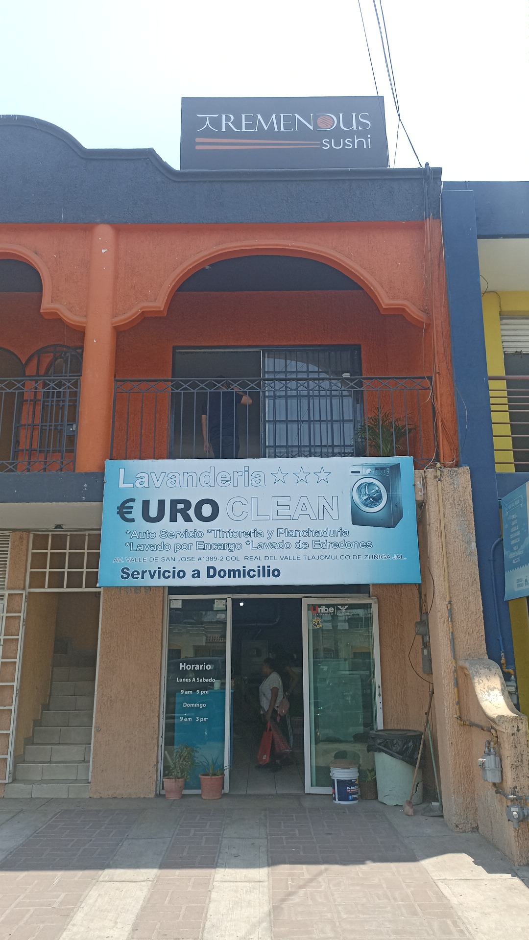 Tremendus SUSHI image 8