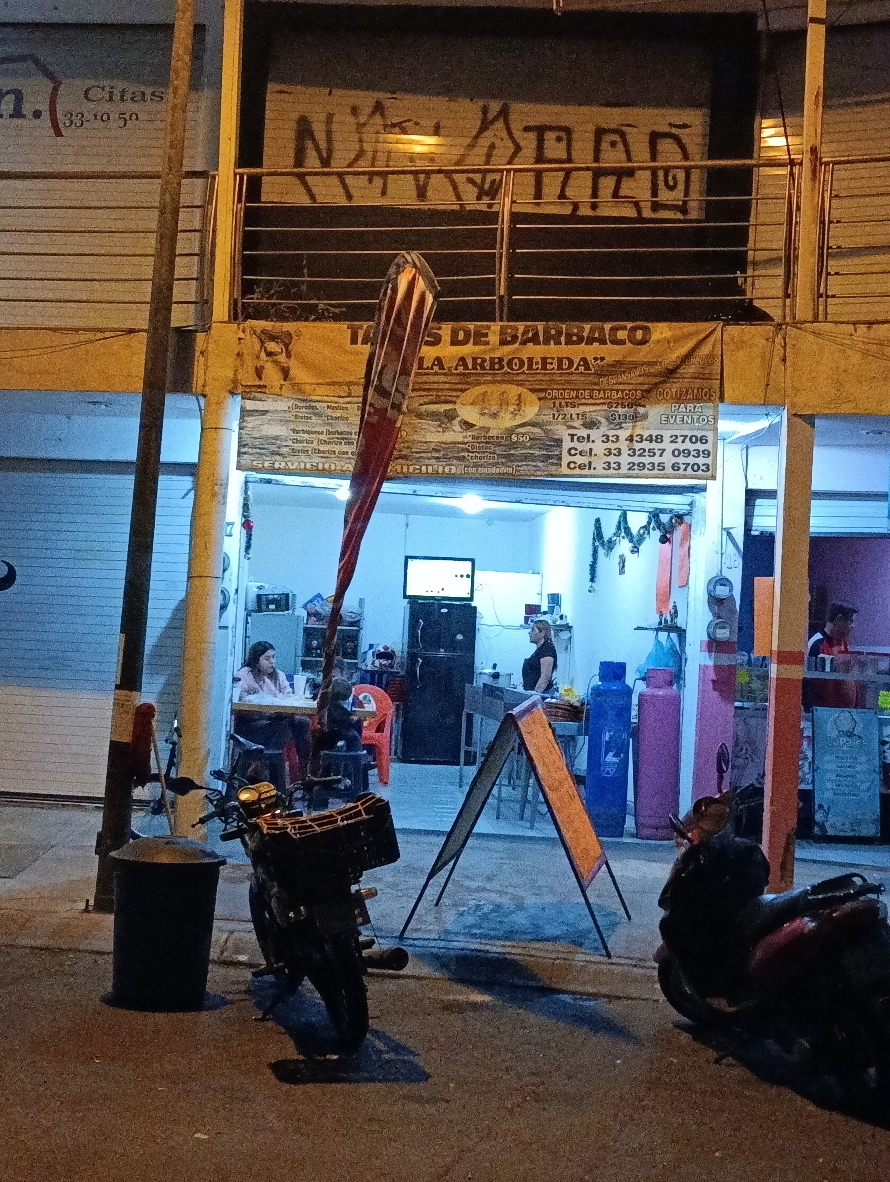 TAQUERÍA LA ARBOLEDA image 10