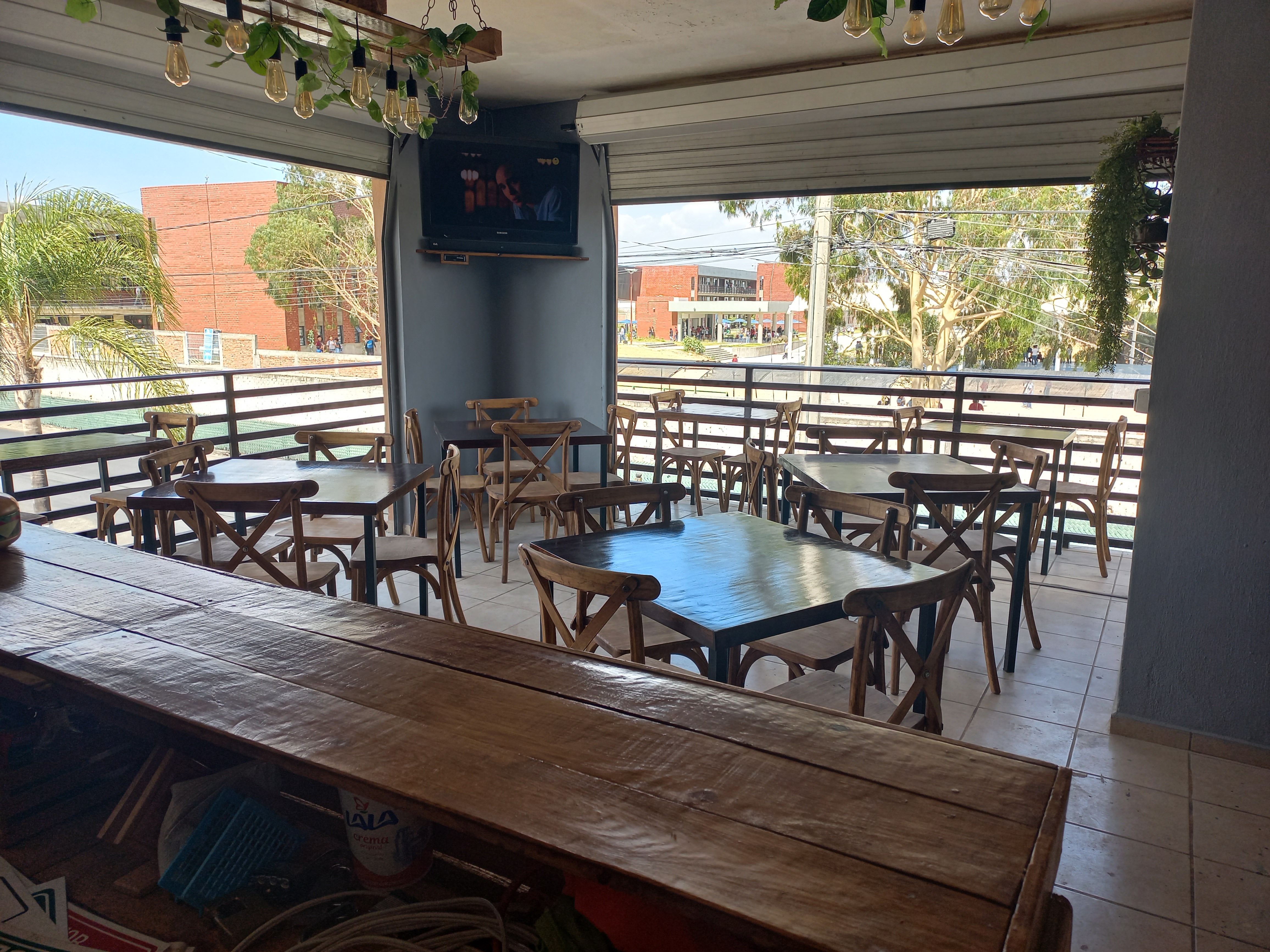 Monalisa pizzeria image 5