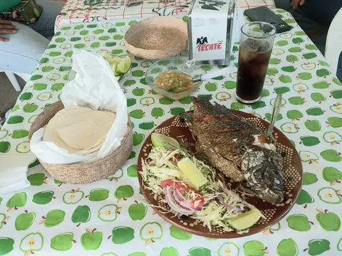 Pescaderia La Tenguayaca image 1