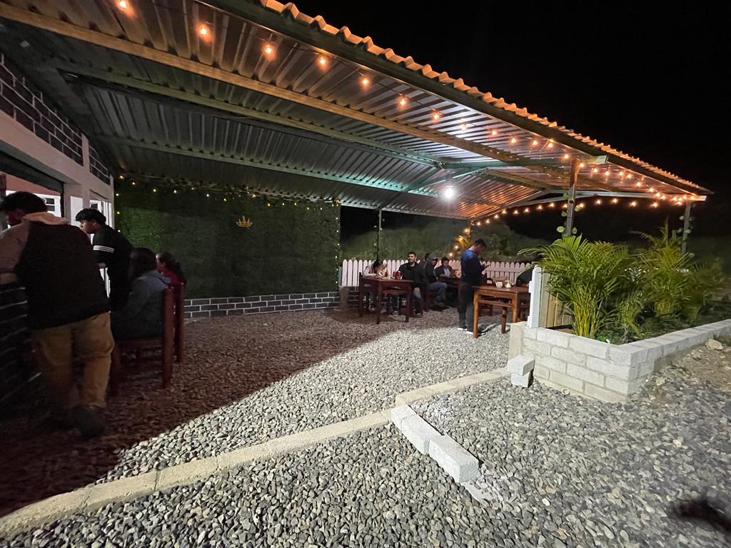 Happy burguer image 5