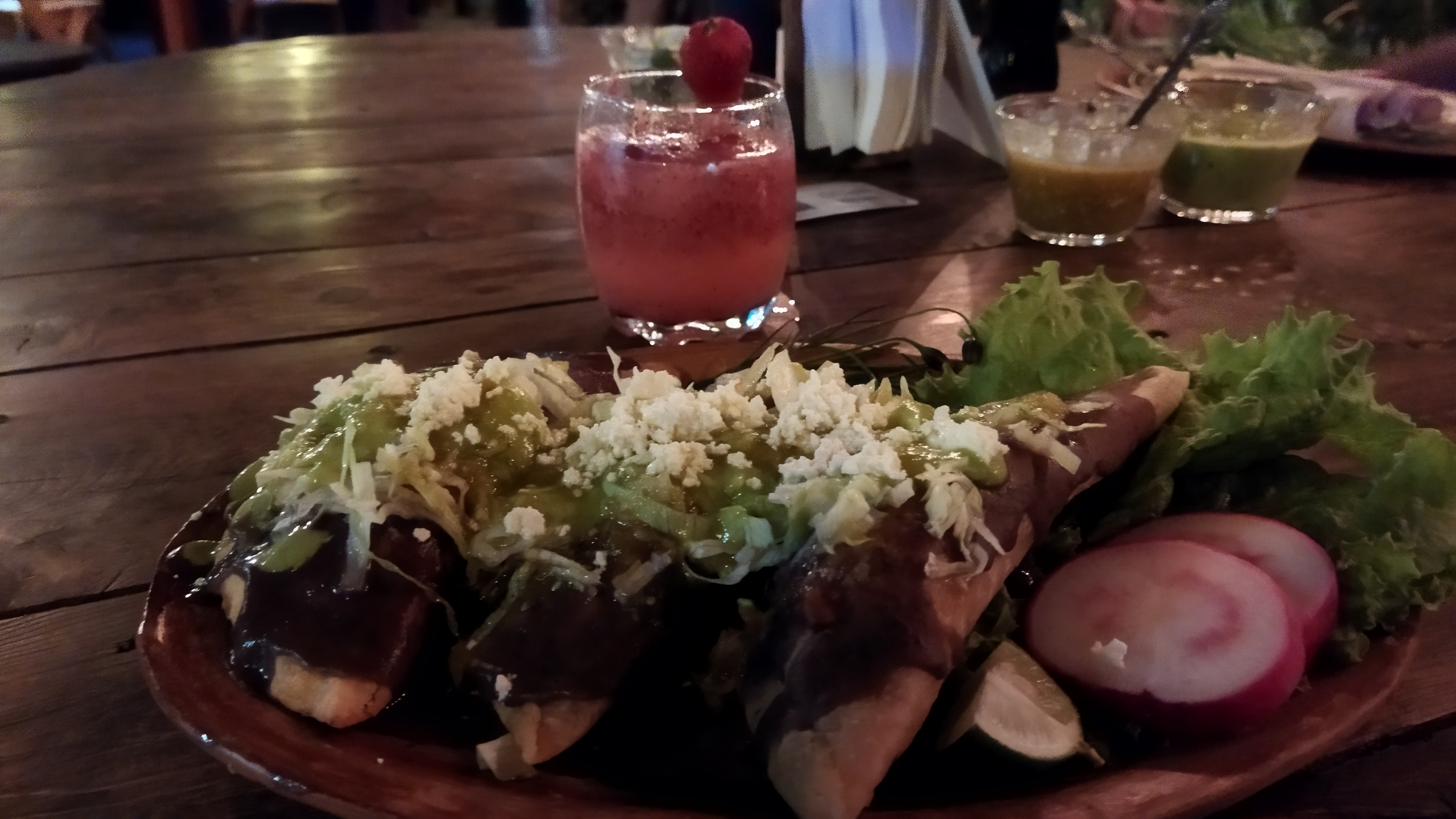 El Torito Cenaduria y Galería image 5