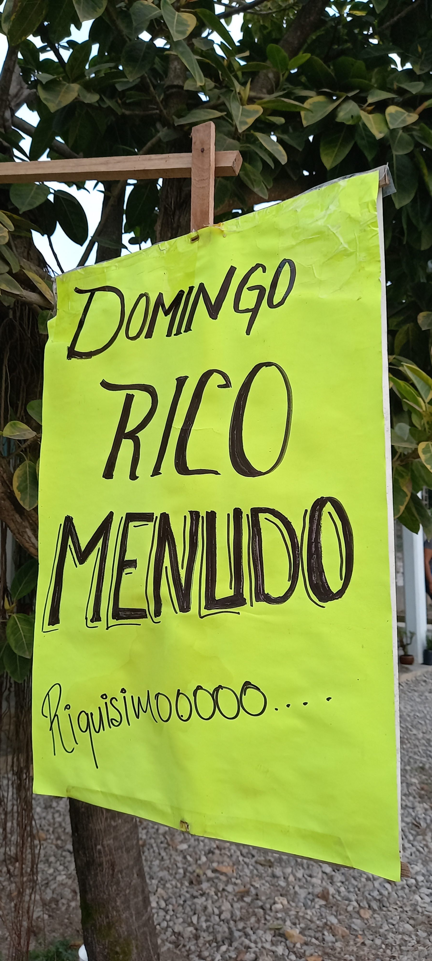 TACOS Y ALMUERZOS image 10