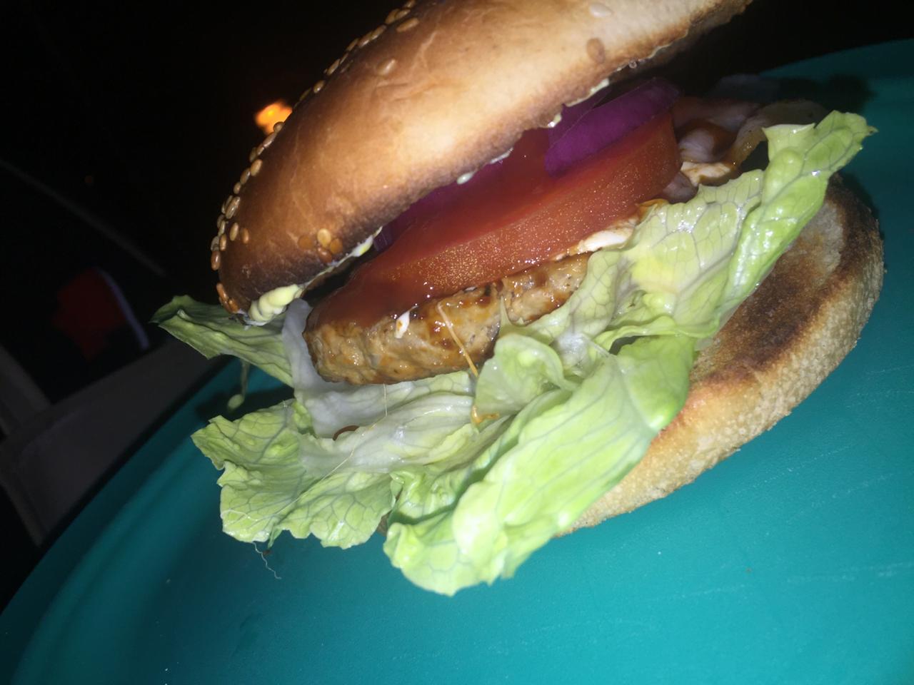 HAMBURGUESAS EL BAJON image 3